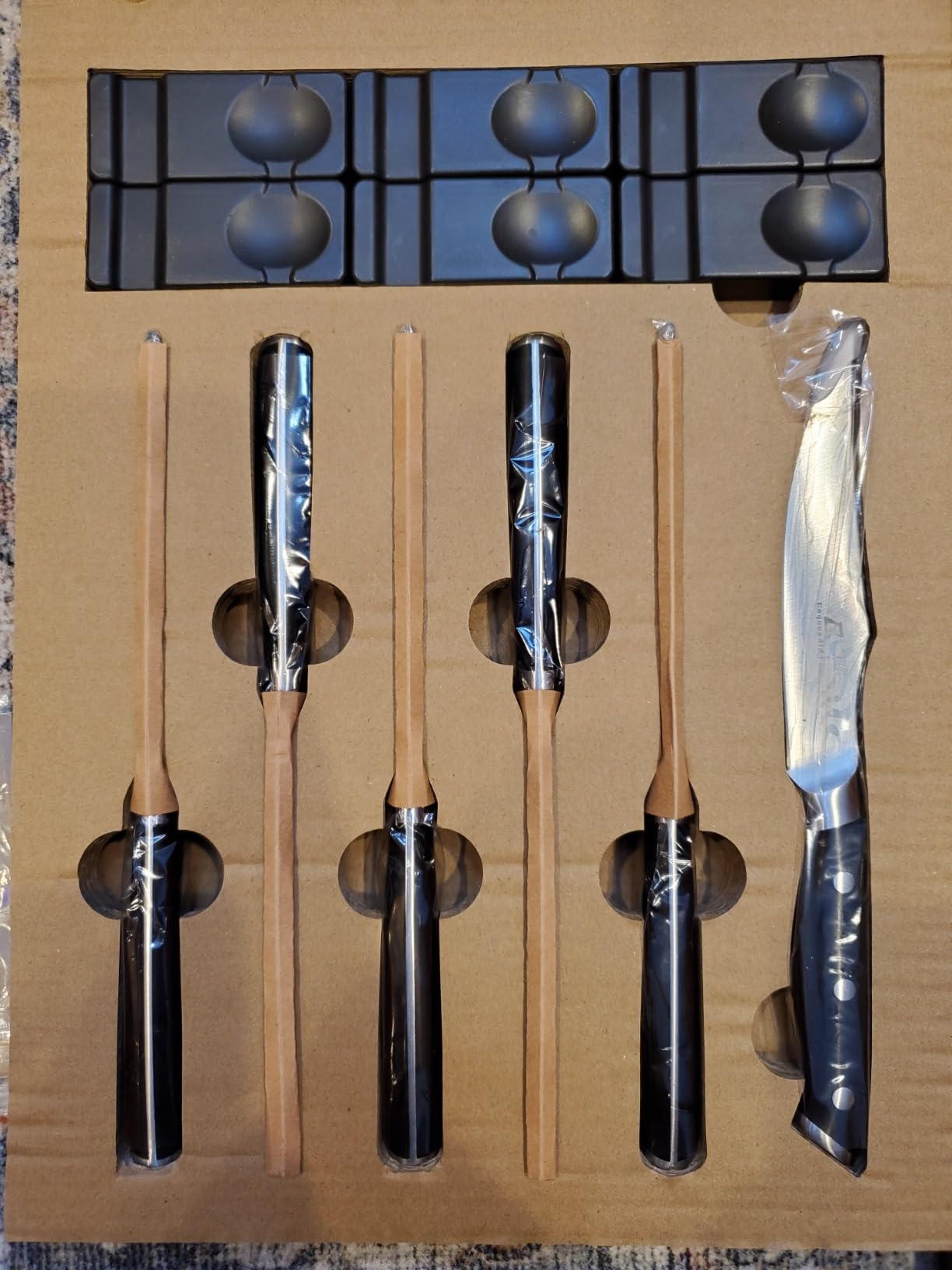 CoquusAid Steak Knives Set of 6, Non Serrated Dinner Knives with Rest customer photo 2