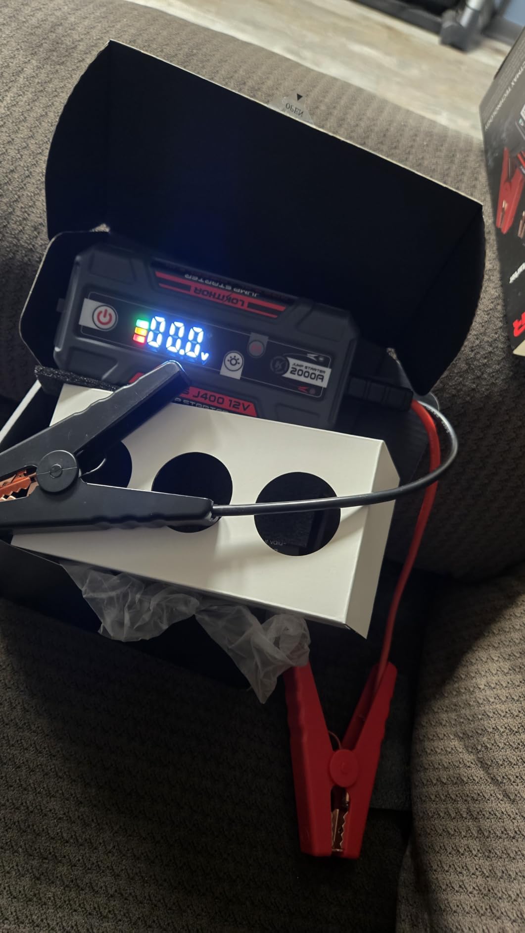 LOKITHOR J400 Portable Jump Starter for Upto 8.0L Gas & 6.0L Diesel Engines | 12V 2000A Lithium Car Battery Jump Pack, Jump Box, Jumper Cables with ConnectMax Tech | Smart Digital Display | 300-lumen LED customer photo 1