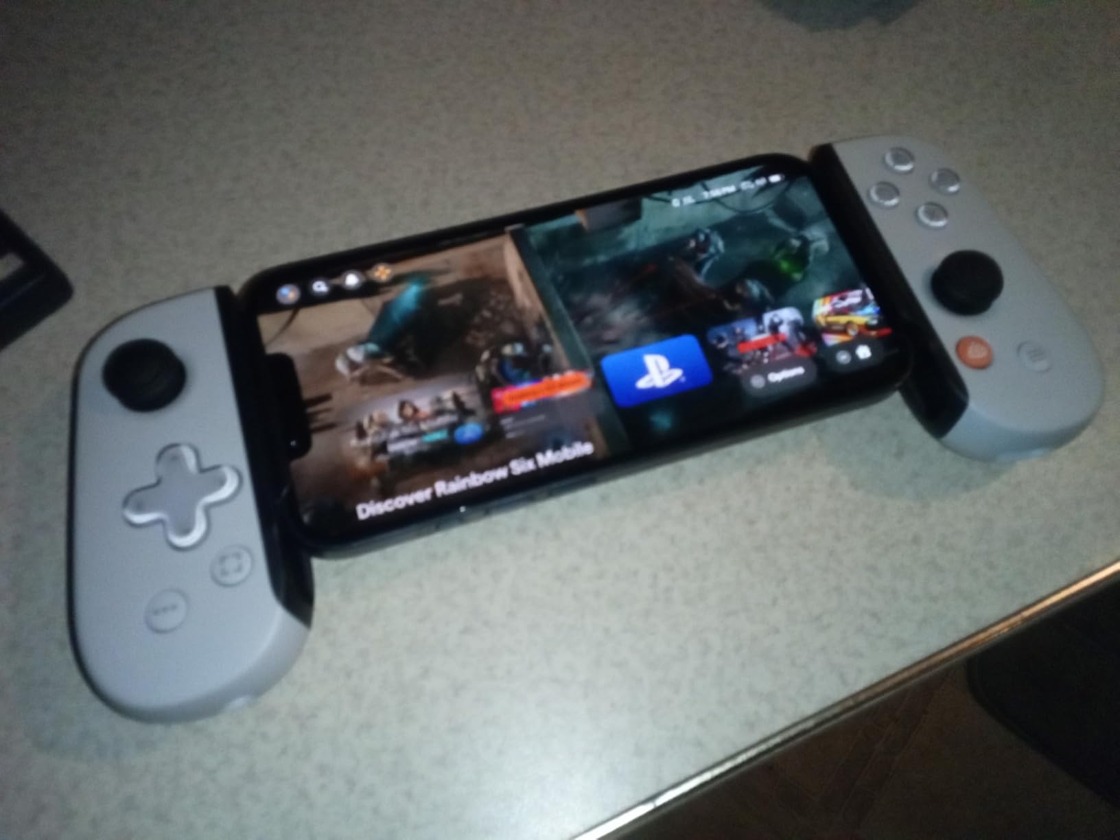 BACKBONE One Gaming Controller (PlayStation Edition), Lightning, 2nd Gen customer photo 2