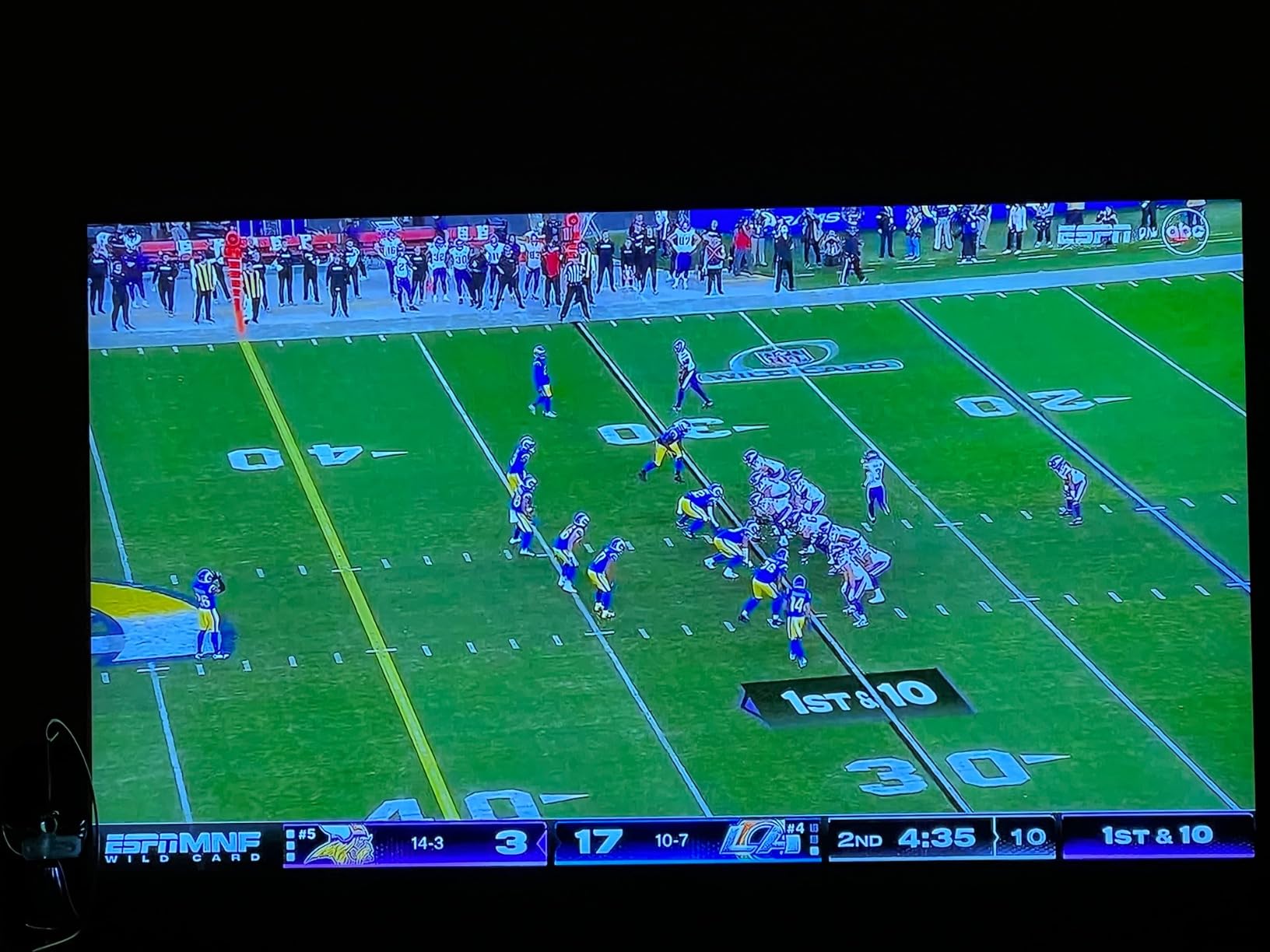 Samsung 32-Inch Class QLED 4K Q60D Series Quantum HDR Smart TV w/Object Tracking Sound Lite, Motion Xcelerator, Slim Design, Gaming Hub, Alexa Built-in (QN32Q60D, 2024 Model) customer photo 1