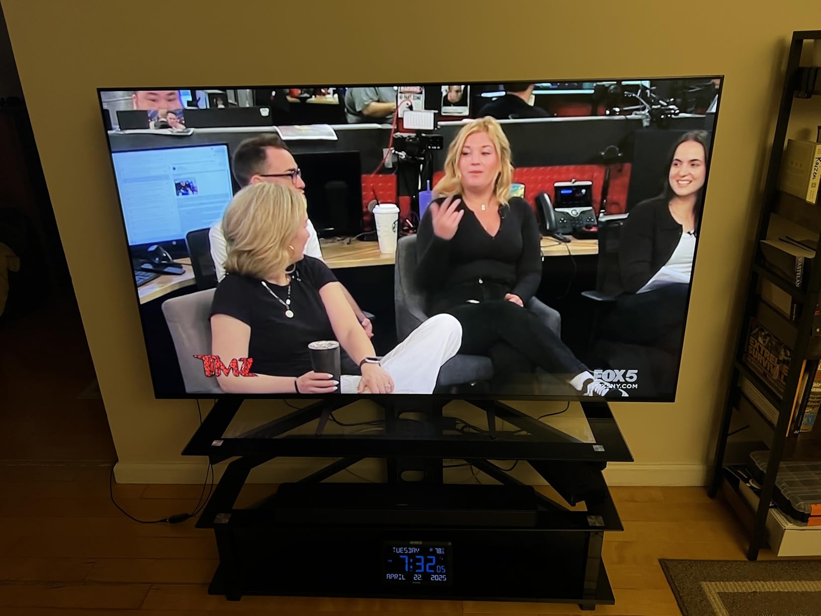 Sony 85 Inch BRAVIA 7 Mini LED QLED 4K HDR Smart Google TV (K-85XR70) customer photo 2