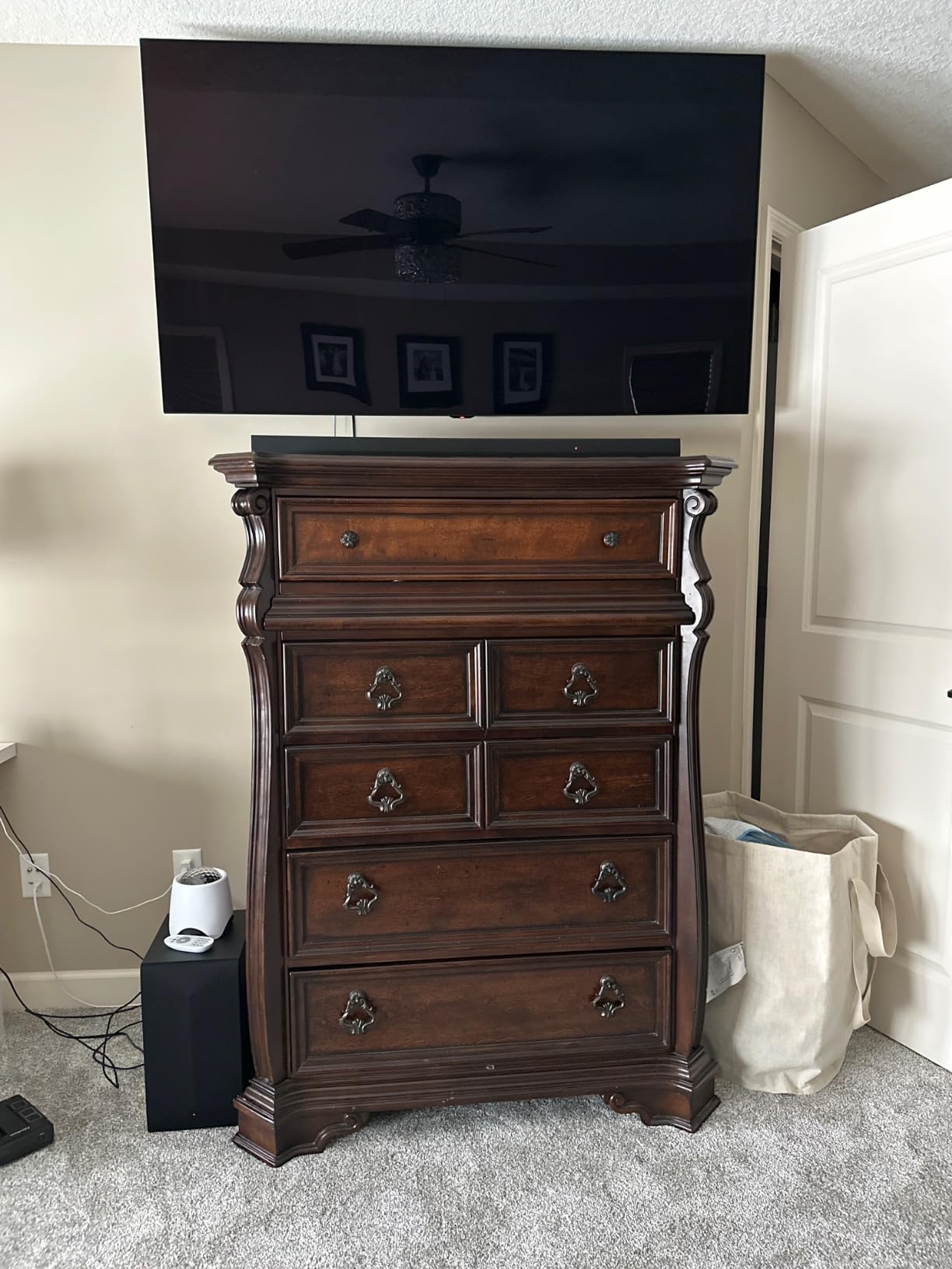 LG S70TY 3.1.1-Channel QNED TV Matching Soundbar, Dolby Atmos, Wow Orchestra, Rear Speaker Ready, Wireless Subwoofer customer photo 2