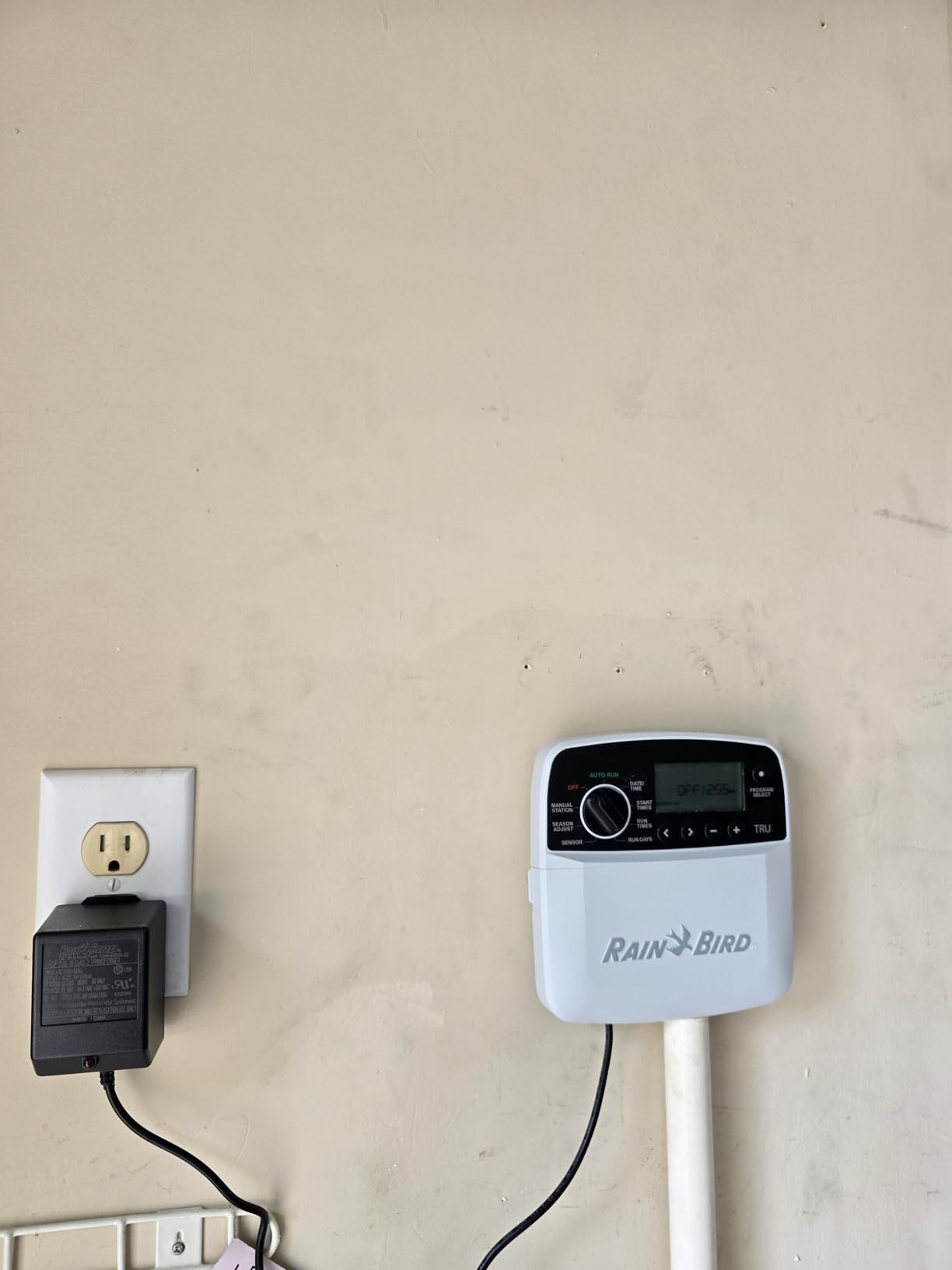 Rain Bird TRU6I Program-Based Indoor Irrigation Controller/Timer, WiFi Ready, 6-Zone/Station customer photo 1