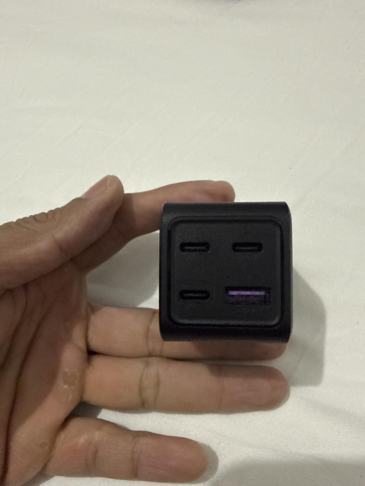 UGREEN Nexode 65W Wall Charger, 4-Port, GaN Fast Charging Block customer photo 1