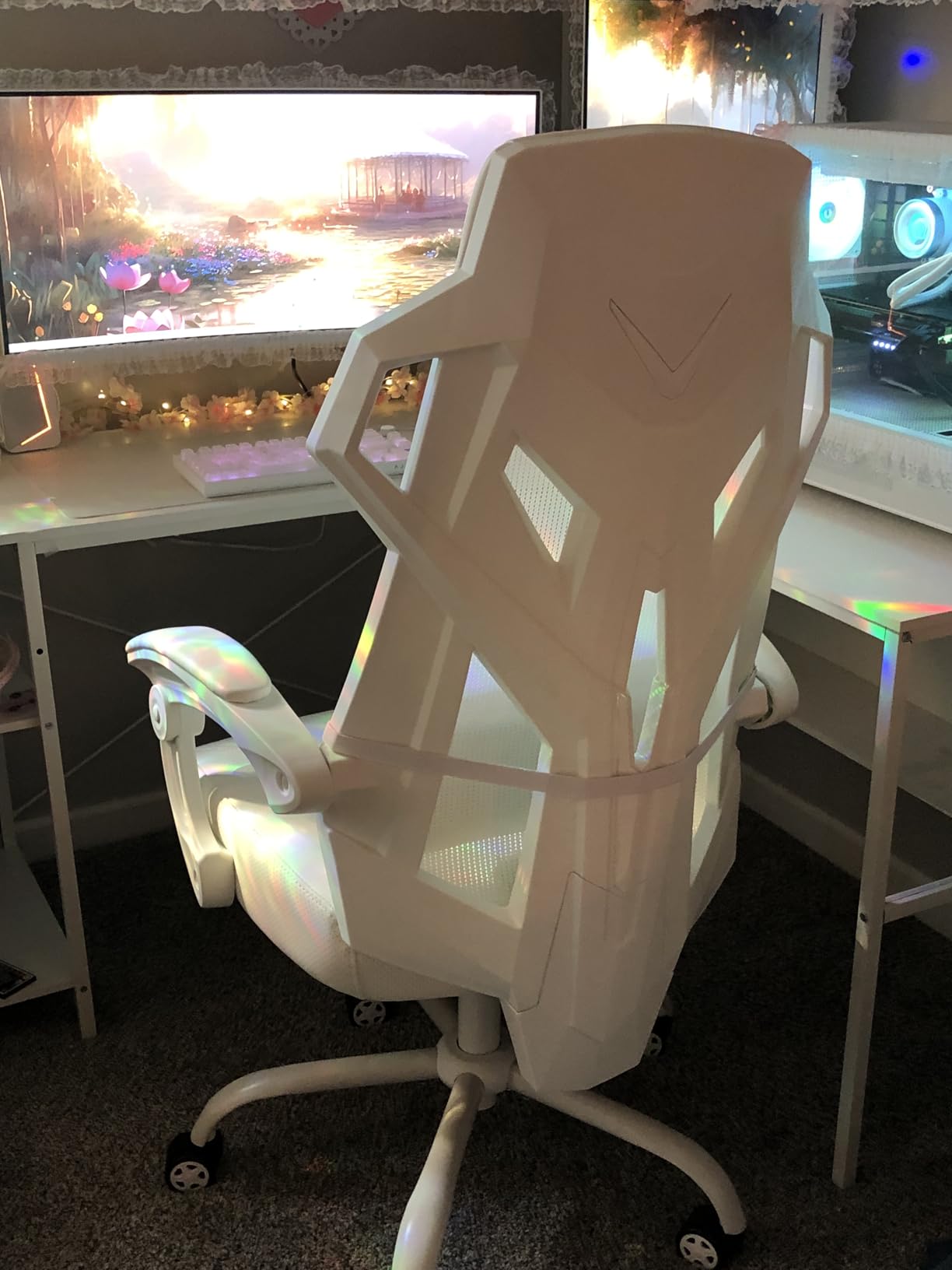 GTPLAYER Gaming Chair, Computer Chair with Mesh Back, Ergonomic Gaming Chair with Footrest, Reclining Gamer Chair with Adjustable Headrest and Lumbar Support for Gaming and Office (Black) customer photo 1