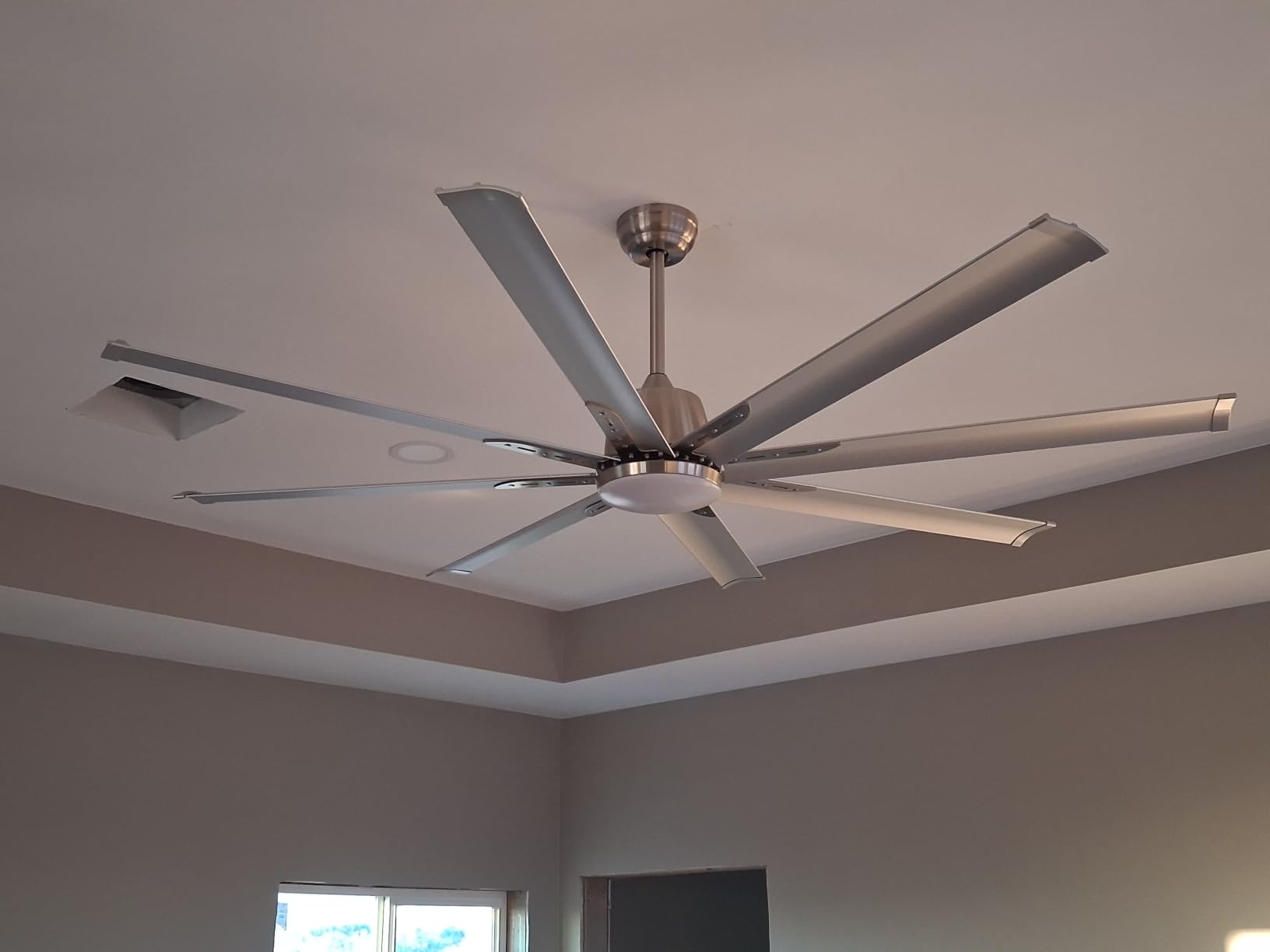 84 lnch lndustrial Outdoor Celing Fan with Light,8 Aluminum Blades,Black customer photo 2