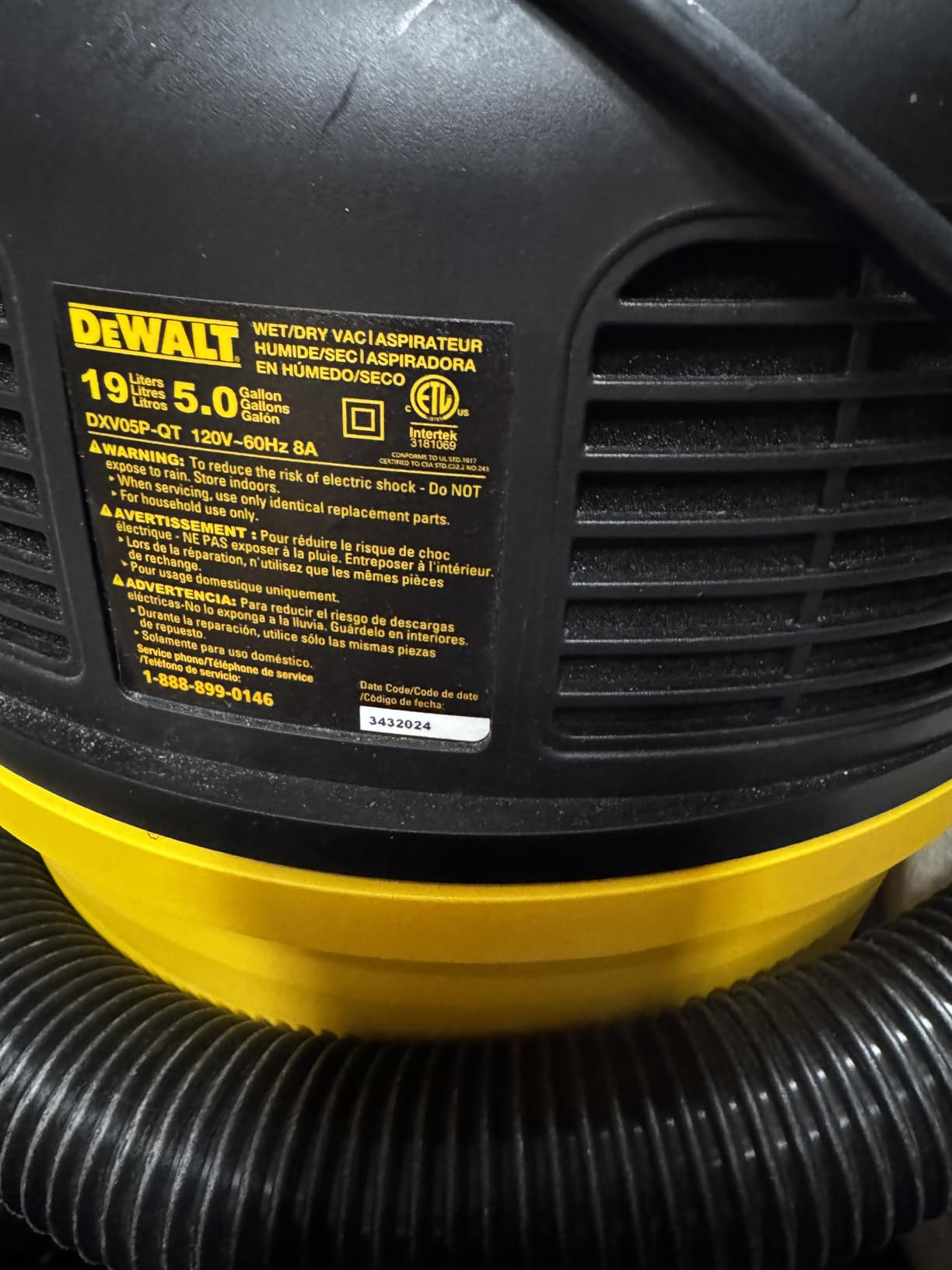 DEWALT STEALTHSONIC 5 Gallon Ultra Quiet Wet Dry Shop Vac DXV05P-QT customer photo 2