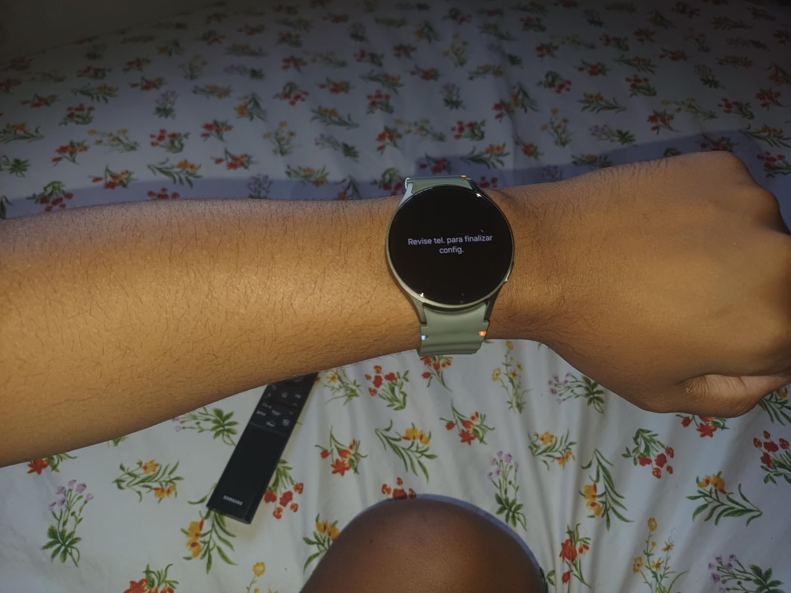 Samsung Galaxy Watch 7 44mm Bluetooth AI Smartwatch w/Energy Score, Wellness Tips, Heart Rate Tracking, Sleep Monitor, Fitness Tracker, 2024, Silver customer photo 2