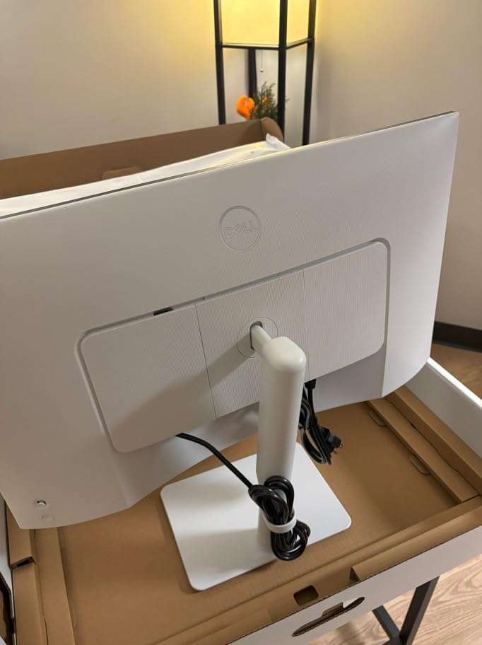 Dell S2725DS Monitor - 27 Inch, QHD (2560x1440) Display, 100Hz refresh rate, 1500:1 contrast ratio, TÜV Rheinland Eye comfort 4 Star,Integrated 2x5W speaker, Height/Tilt/Swivel/Pivot- Ash White color customer photo 2
