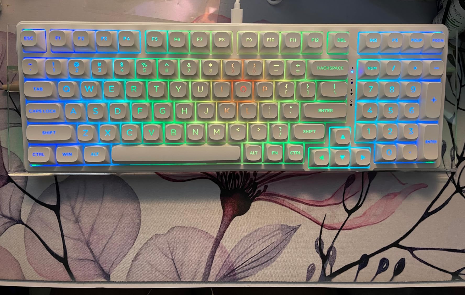 HUO JI E-Yooso Creamy Mechanical Keyboard Wired, RGB Backlit, White customer photo 1