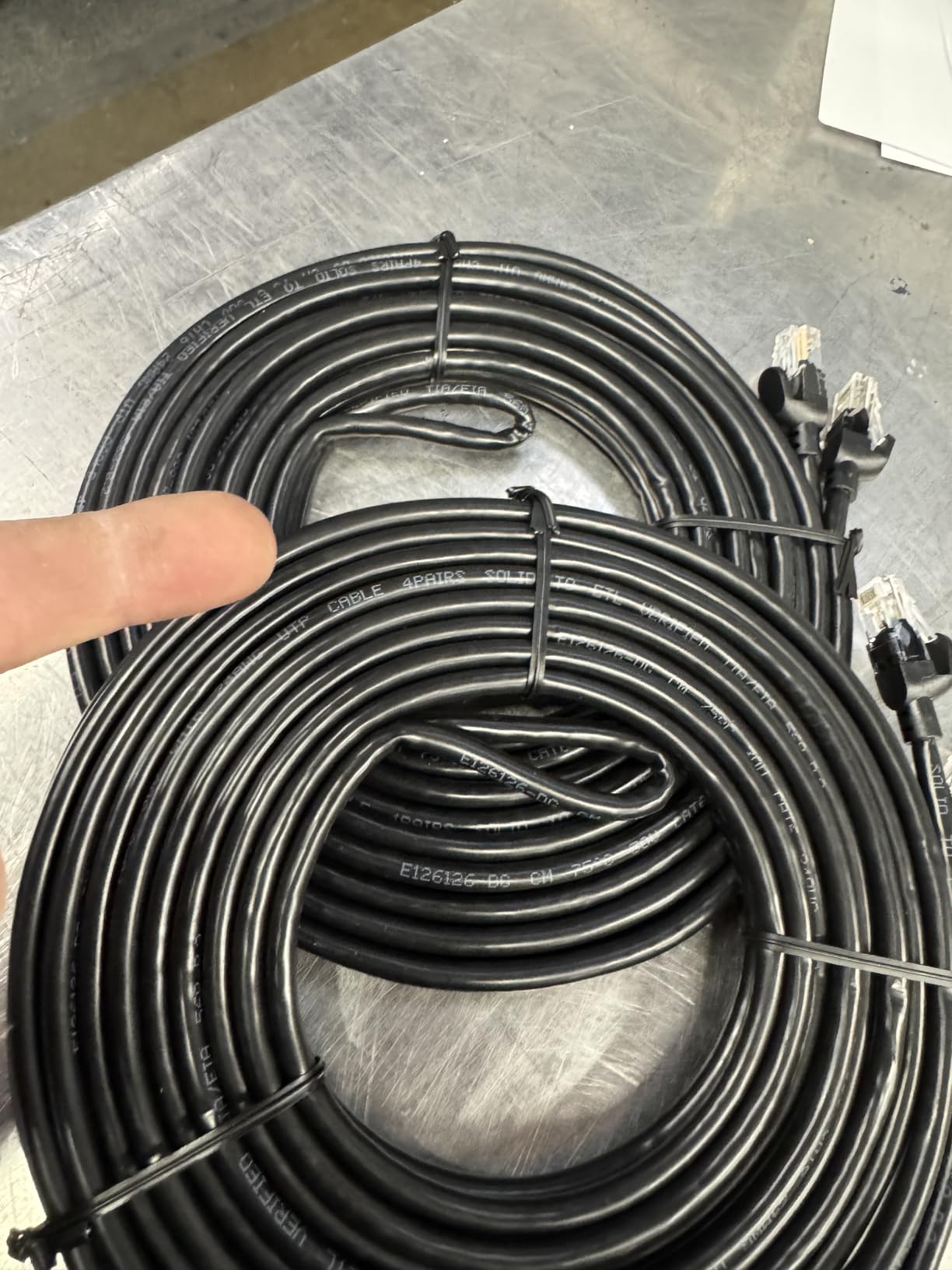 Cat 6 Outdoor Ethernet Cable 50ft, 24AWG 10Gbps LLDPE Direct Burial Network Cable, UV-Resistant Waterproof Jacket, Snagless RJ45 Patch LAN Cord Support Cat8/Cat7/Cat6/Cat5e & PoE, for PC/Router, Black customer photo 2