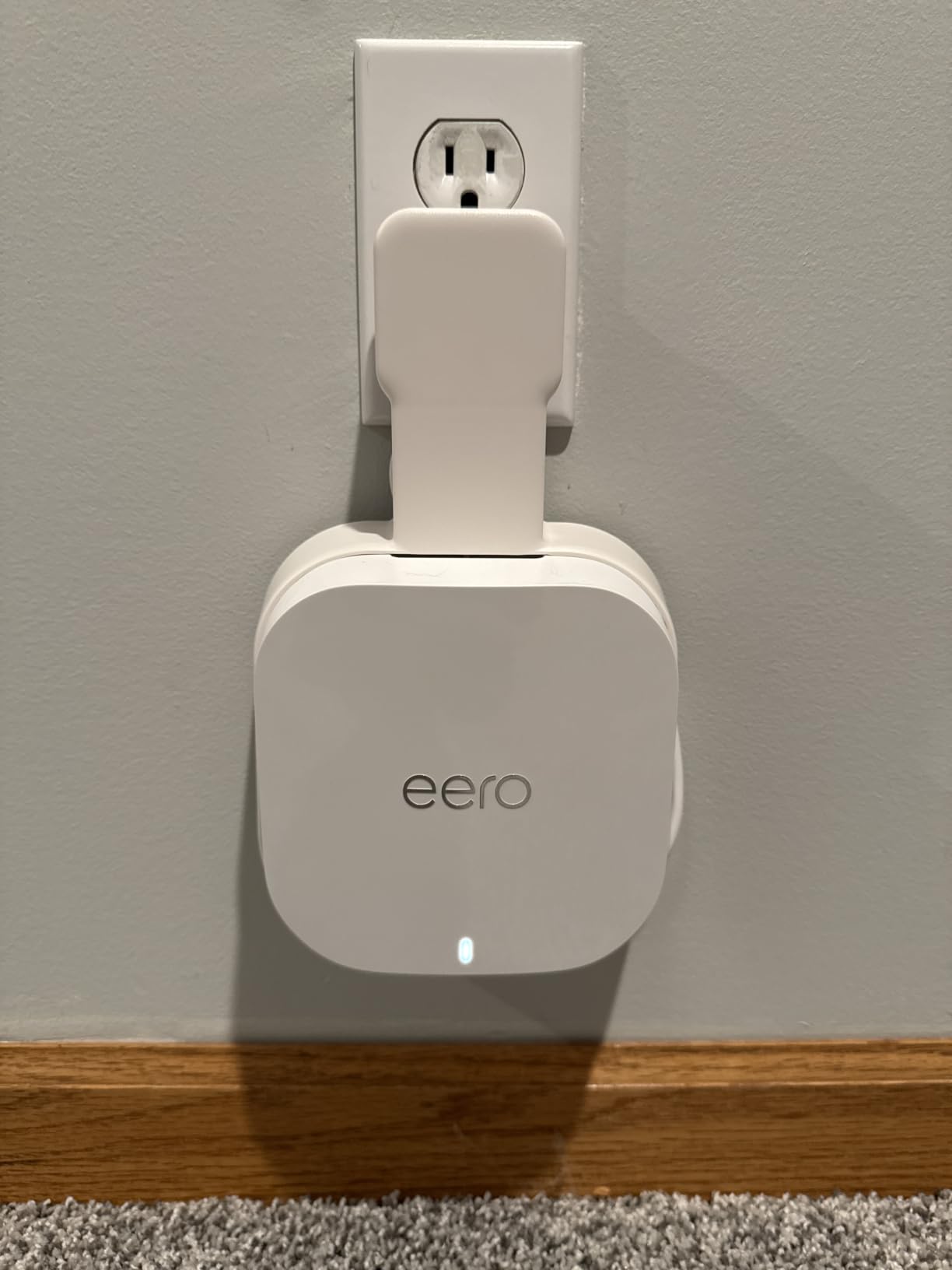 Amazon eero 7 dual-band mesh Wi-Fi 7 router (newest model) - Supports internet plans up to 2.5 Gbps, Coverage up to 4,000 sq. ft., 2-pack customer photo 2