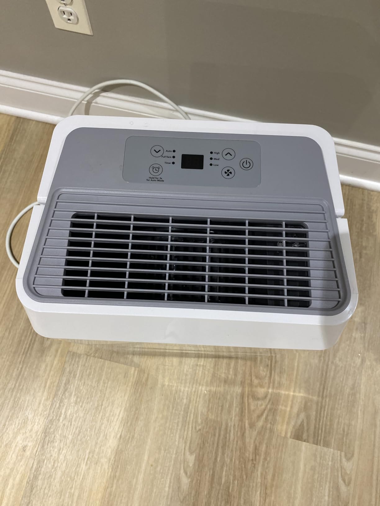 Waykar 6000 Sq.Ft Energy Star Dehumidifier for Basement & Home, 120 Pint/Day with Drain Hose & Tank, Ultra Quiet (40 dB), Smart Auto Comfort Mode customer photo 1