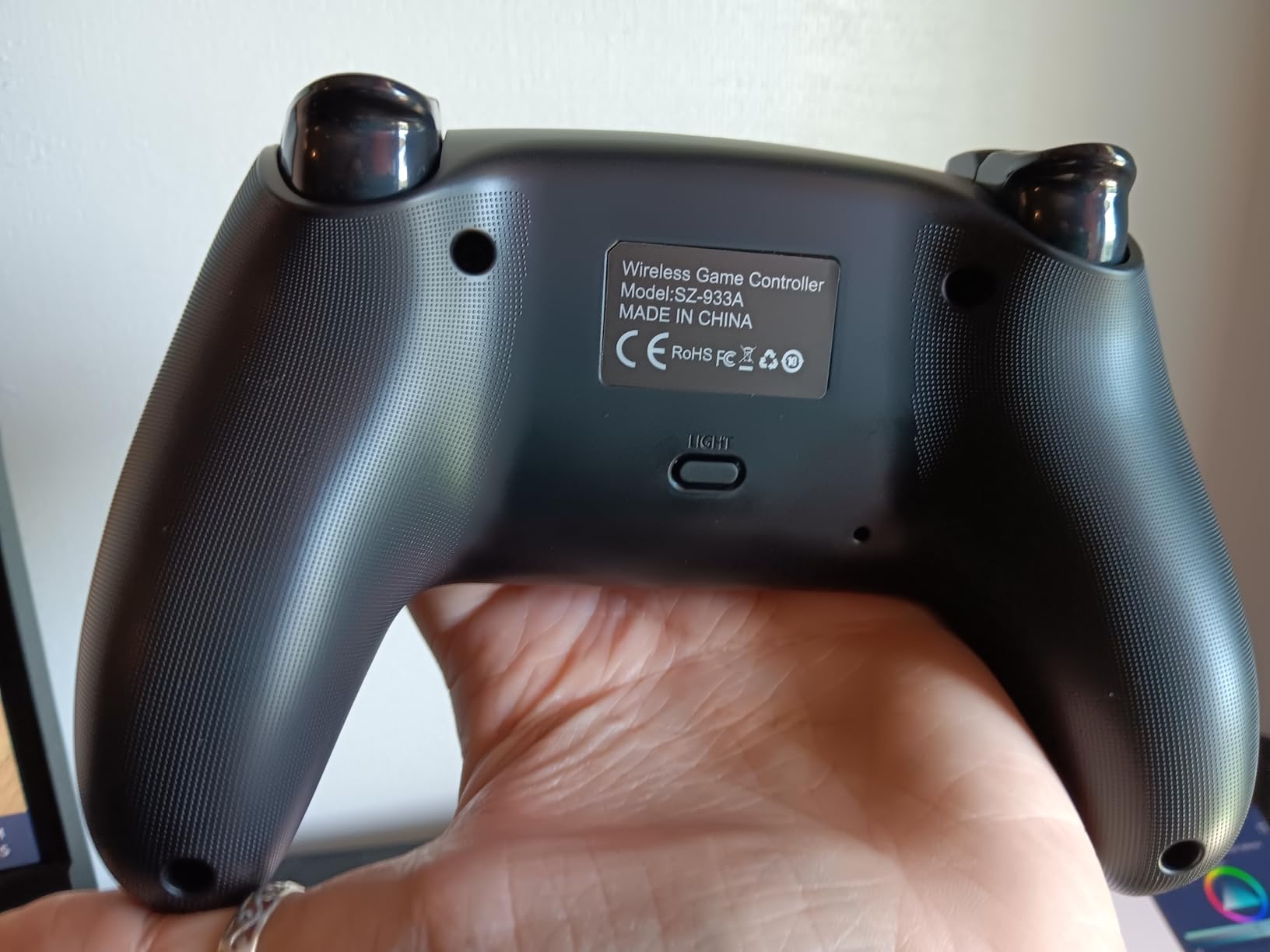 MYSTILUCK Wireless Pro Controller for Switch/Switch 2/Lite/OLED/PC customer photo 2
