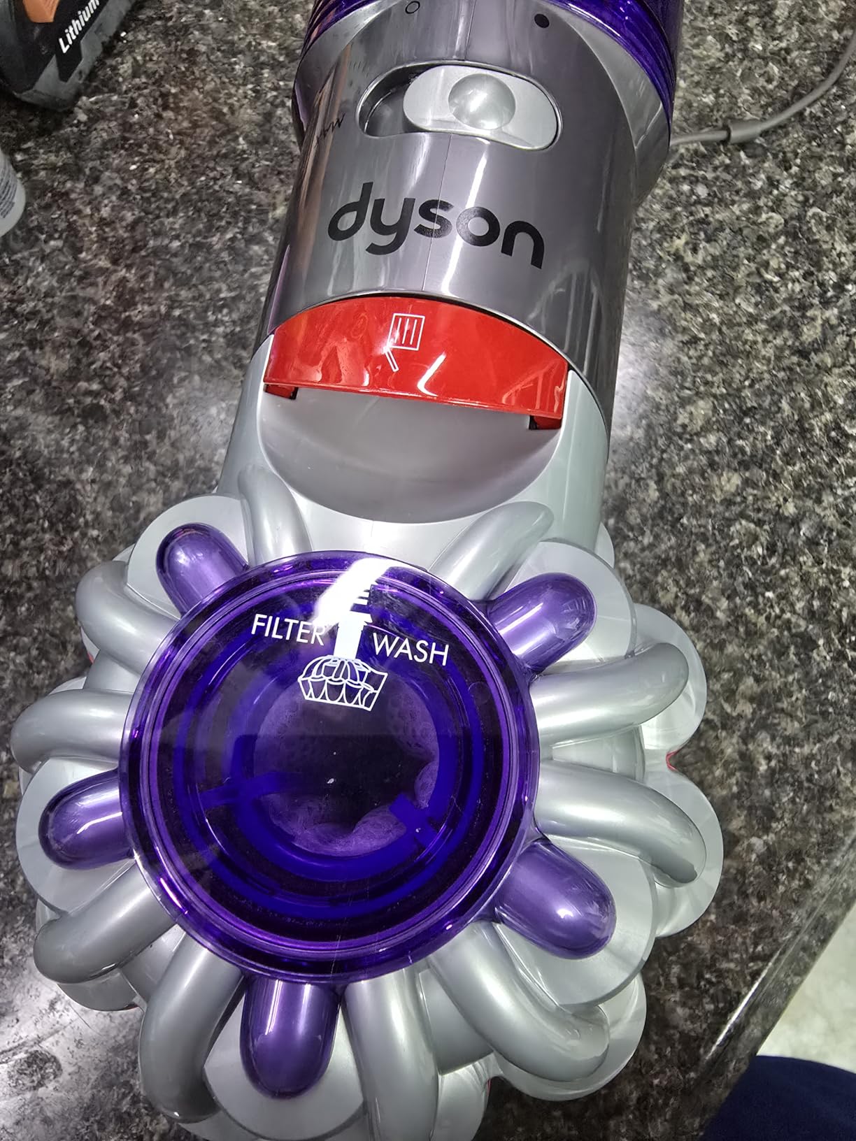 Dyson Car+Boat Handheld Vacuum, Cordless and Lightweight, Cleans Hard Surfaces and Upholstery, 115AW, 2 Power Modes, Up to 50 Minutes² customer photo 2