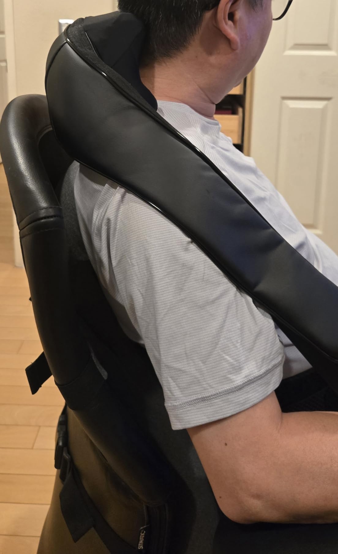 Cordless Neck and Shoulder Massager for Pain Relief Deep Tissue with Heat customer photo 1