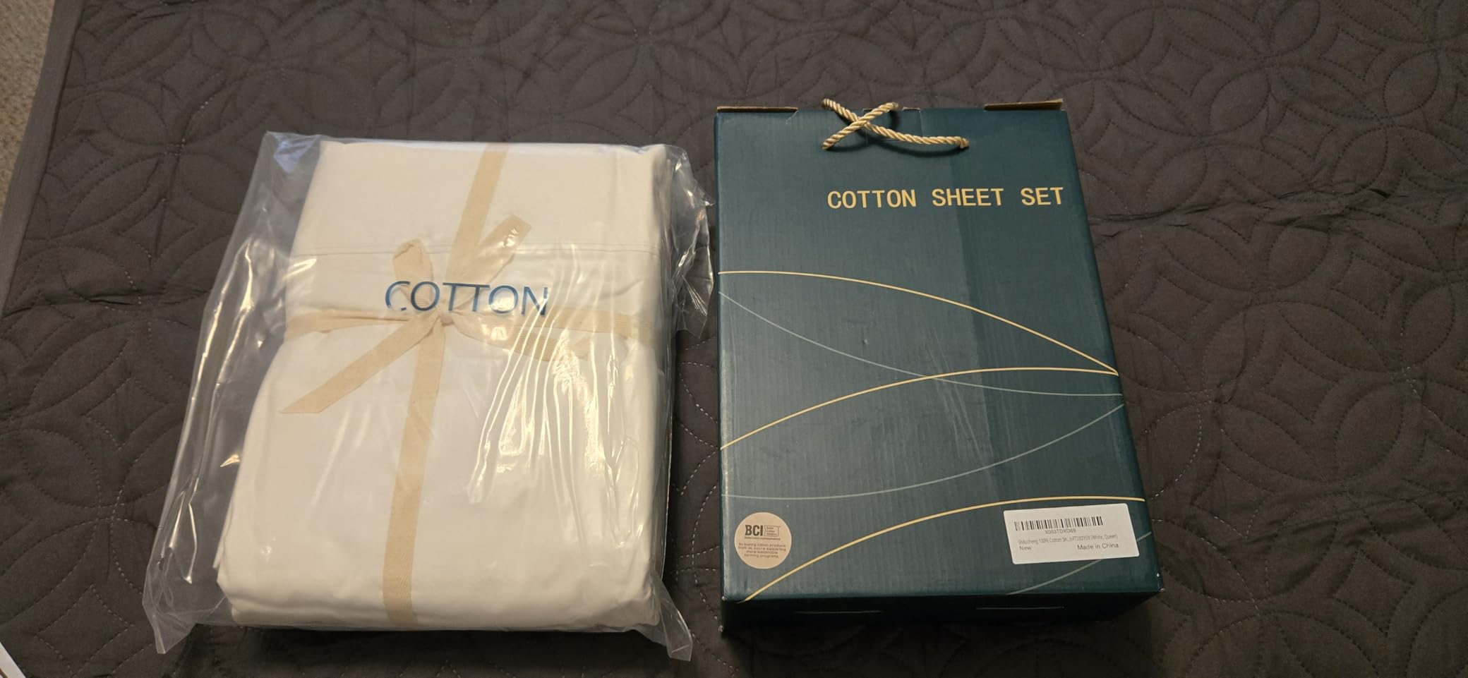 Shilucheng 100% Egyptian Long-Staple Cotton Queen Size Sheets 4 Piece customer photo 1