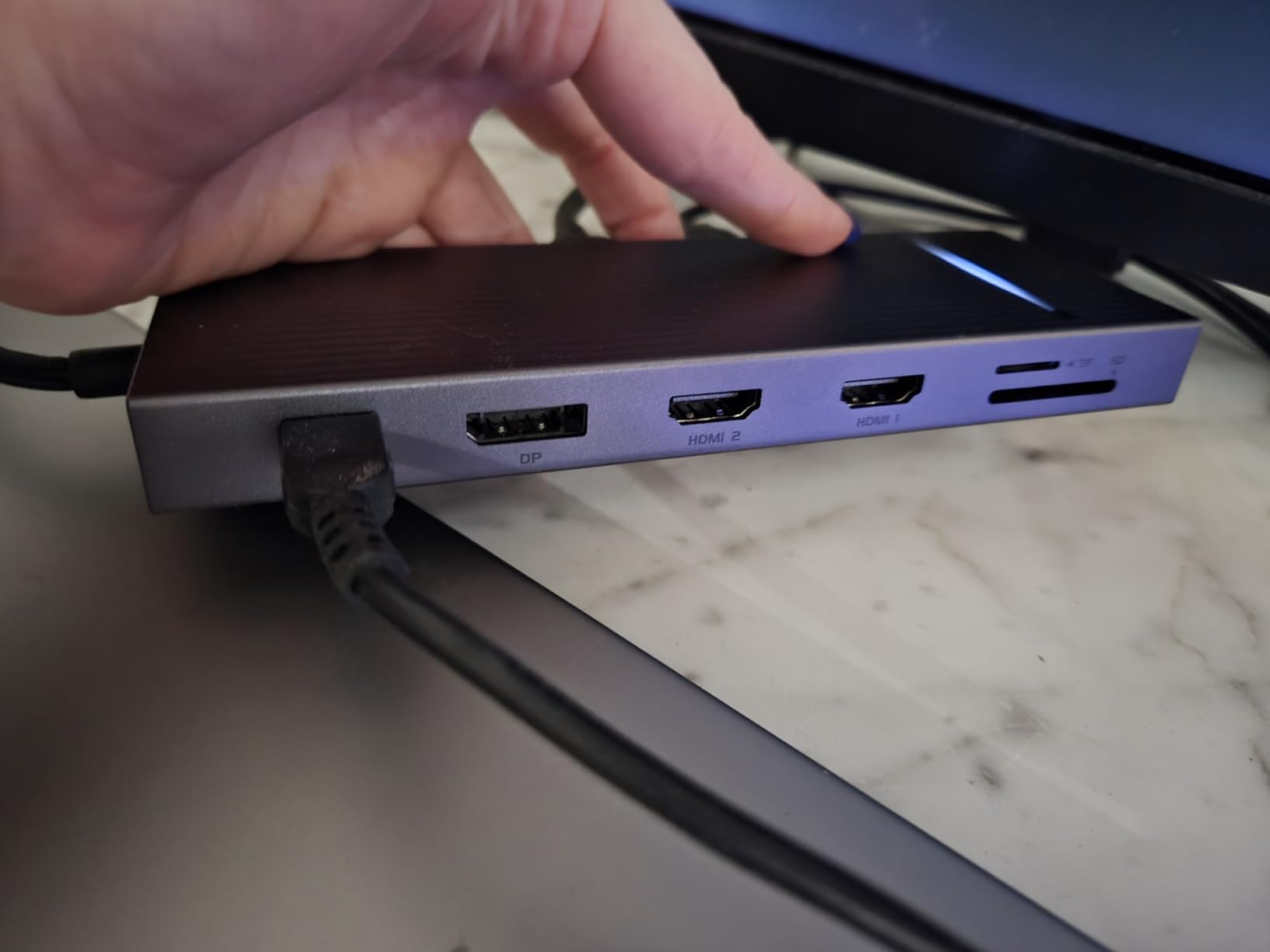 UGREEN USB C Docking Station Triple Monitor 4K, 12-in-1 Dock with 2xHDMI+DP customer photo 2