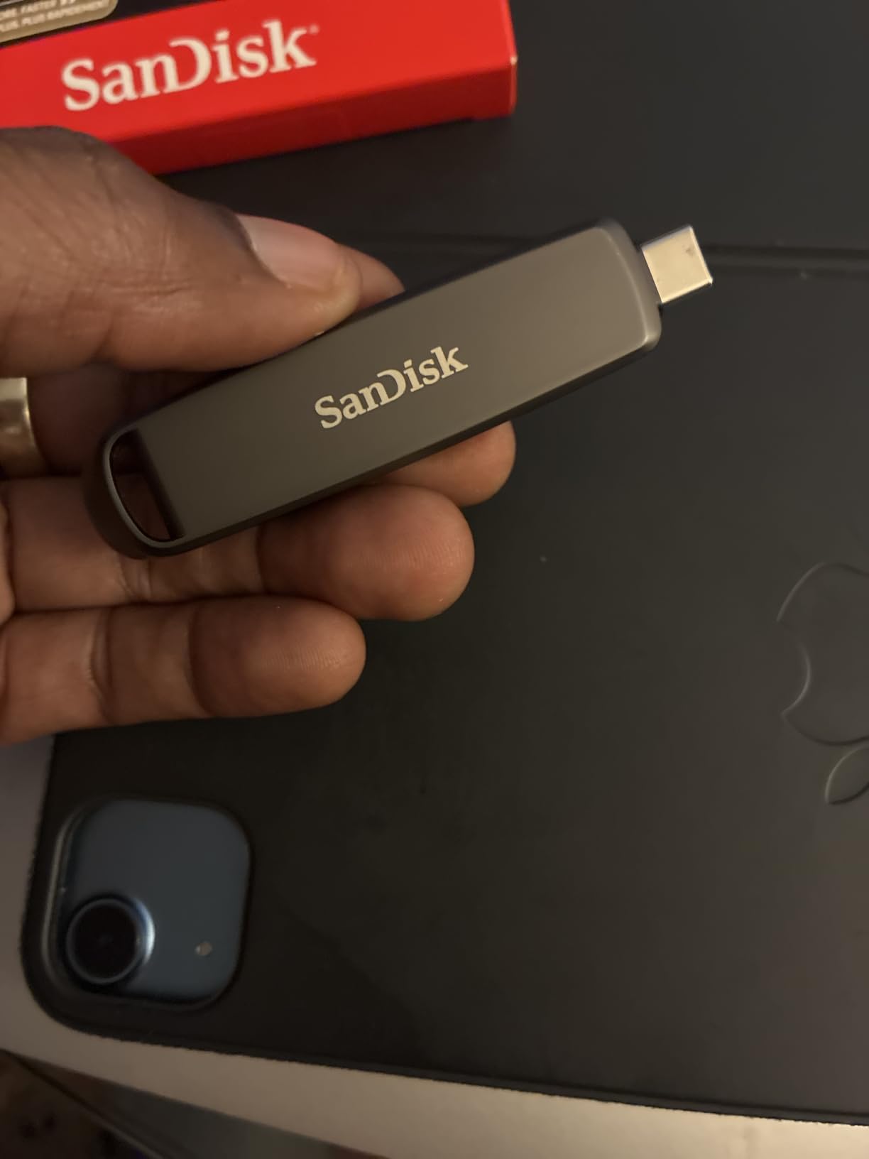SANDISK 512GB Extreme PRO Dual Drive - Up to 1,000MB/s, USB Type-C, and USB Type-A, High-Performance Flash Drive - SDDDE1-512G-G46 customer photo 2