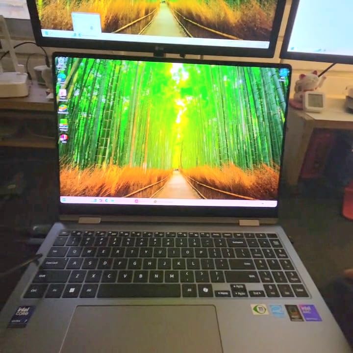 Samsung 16” Galaxy Book5 Pro 360 Copilot+ PC, AI Business Laptop, Windows 11 Pro, Intel Core Ultra 7 Processor 258V, 3K AMOLED Touchscreen, 32GB / 1TB, 120HZ, 2025 Model NP964QHA-KG2US, Gray customer photo 1
