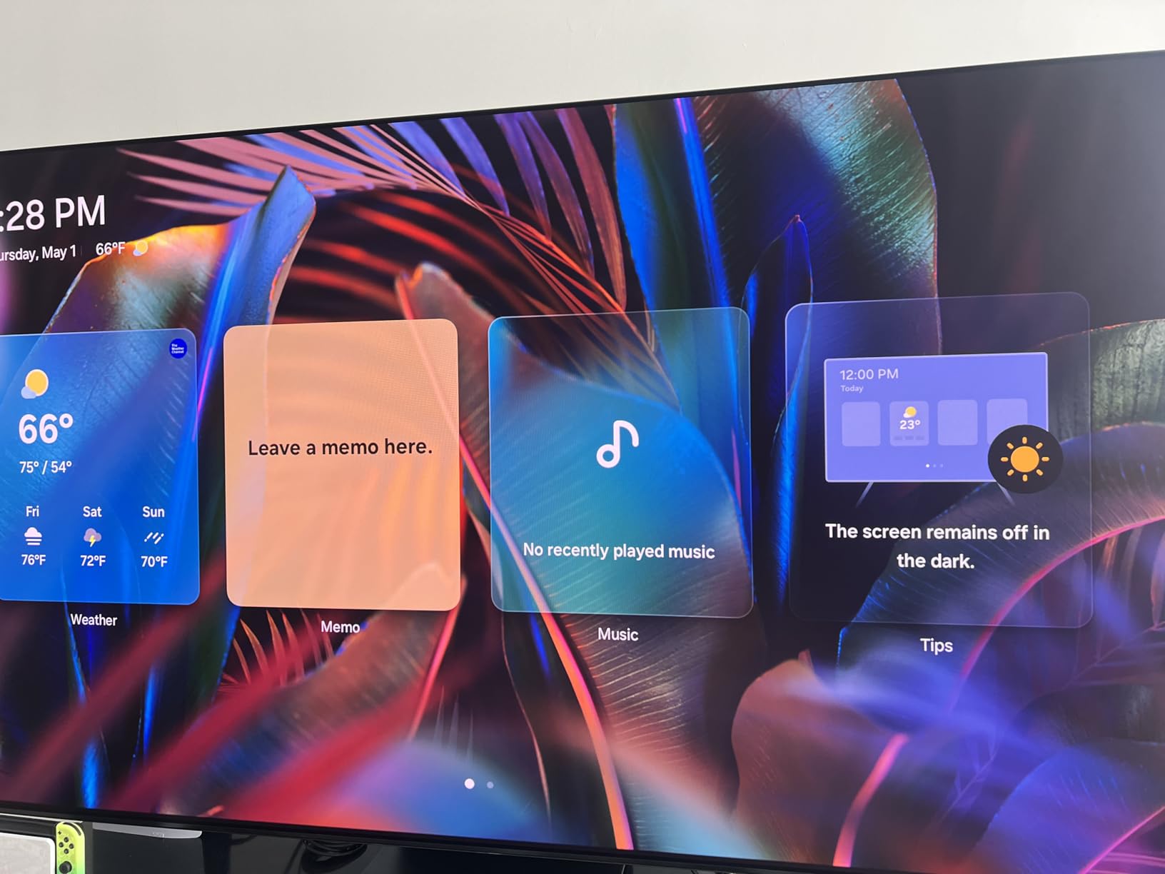 65-Inch Class OLED S95F 4K Glare Free Smart TV (2025 Model) NQ4 AI Gen3 Processor, HDR Pro, Motion Xcelerator 164Hz, Dolby Atmos, Samsung Vision AI, Alexa Built-in customer photo 2