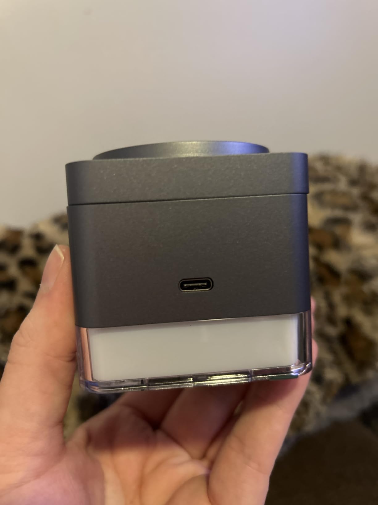 KPON for iPhone Nightstand Charging Station, 3in1 Wireless Charger Stand customer photo 2