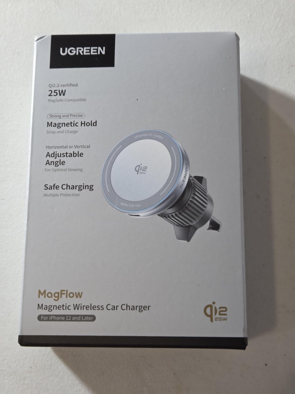 UGREEN MagFlow 25W Qi2.2 MagSafe Compatible Wireless Car Charger Mount, Air Vent Clip and Fast Power, 360° Adjustable Car Phone Holder for iPhone 17-12 Series, Includes USB-C Cable customer photo 2
