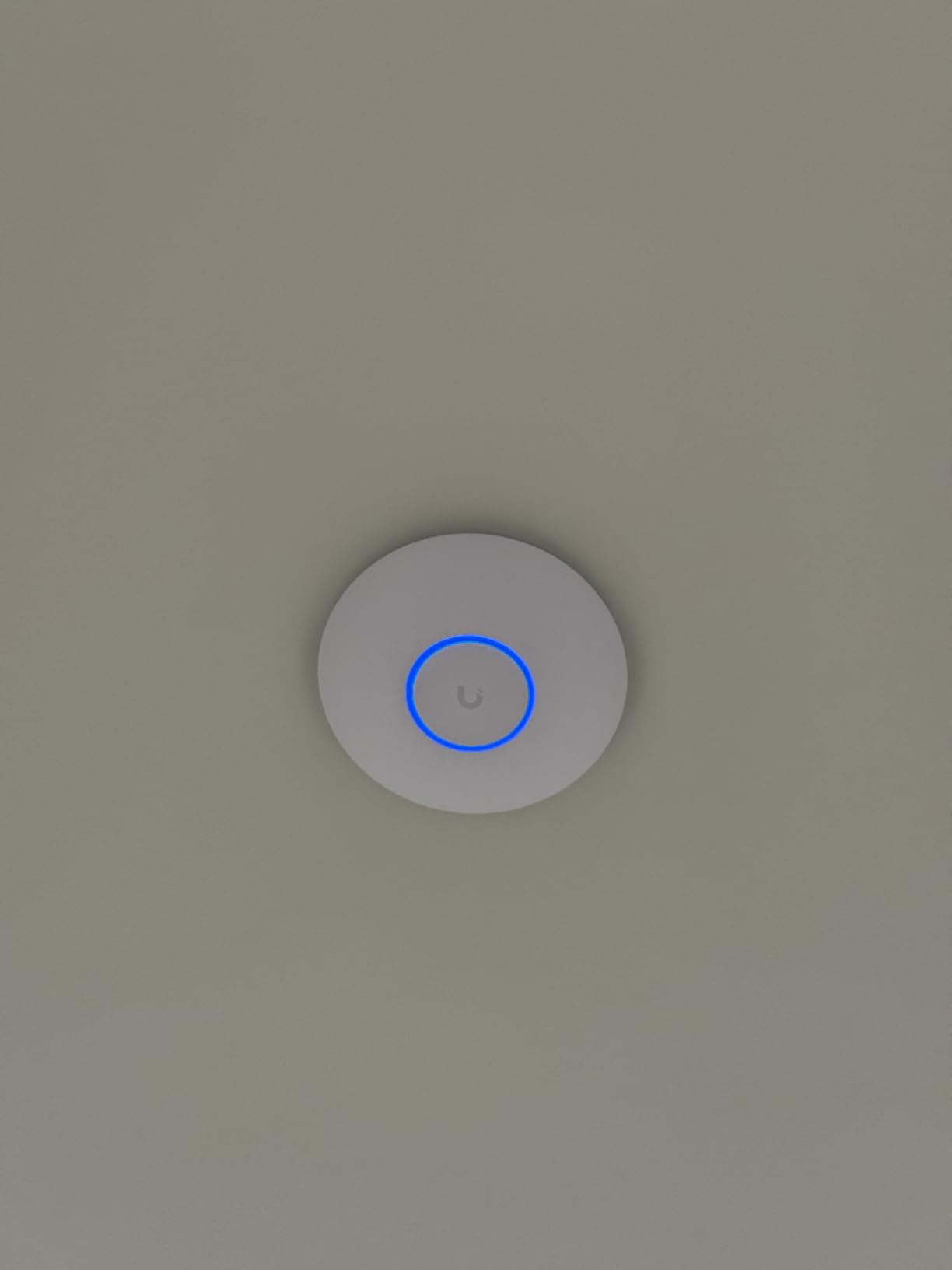 AP UBIQUITI U7-LITE UNIFI Punto ACCESO WIFI7 customer photo 1