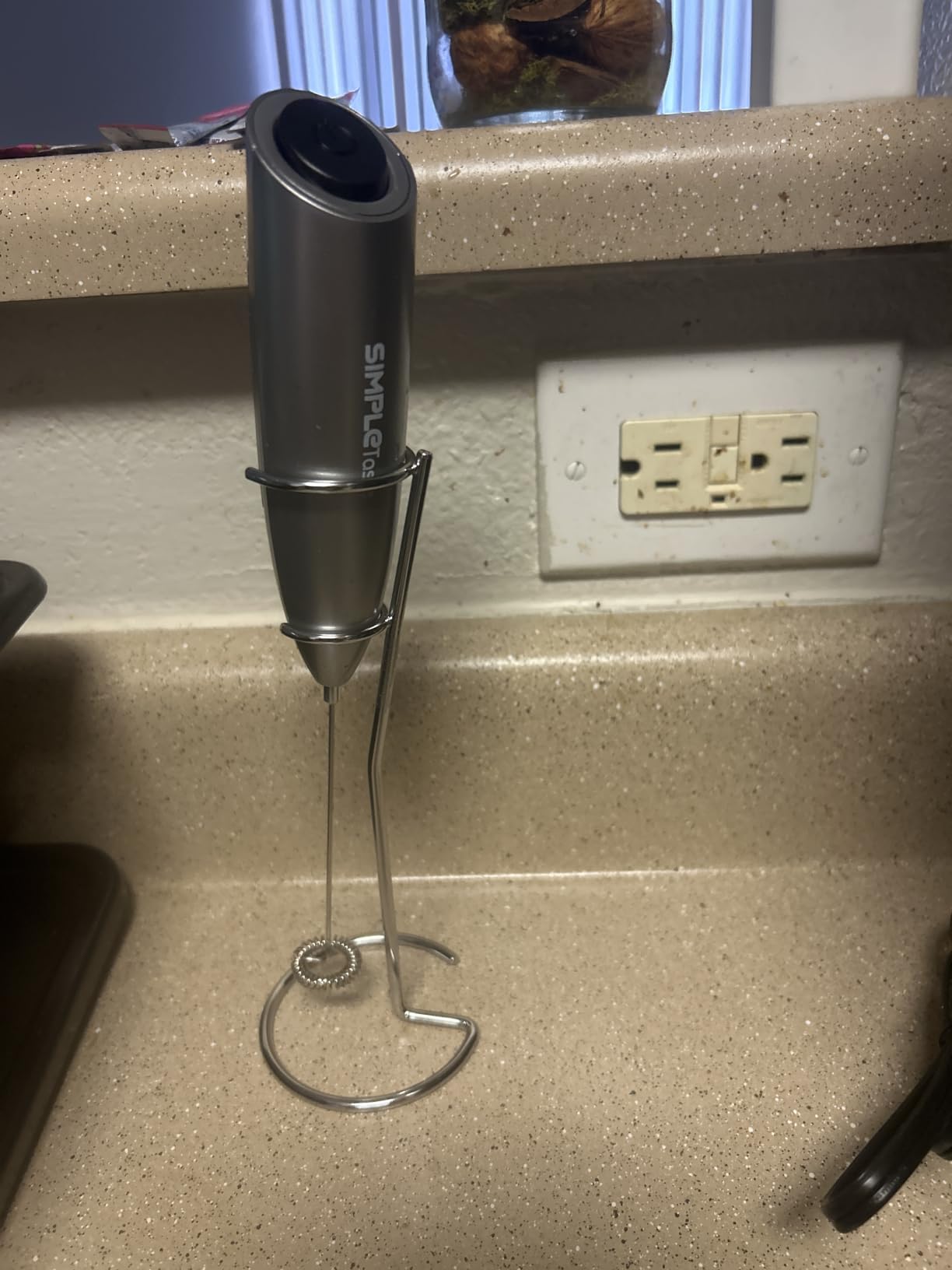 SIMPLETASTE Rechargeable Milk Frother Handheld Dual Coil Whisk Head Mixer customer photo 1