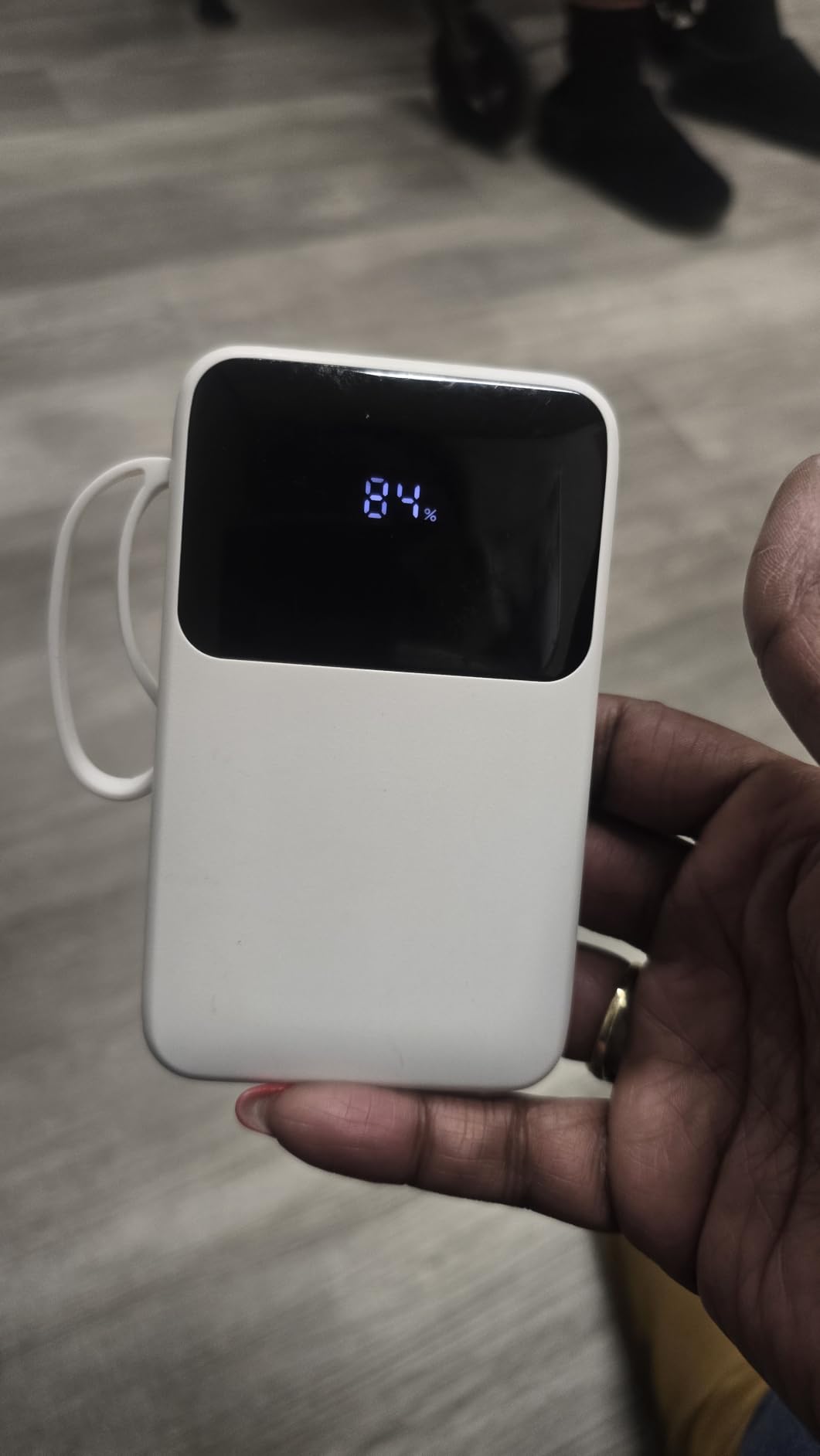 HELLEE 15000mAh Portable Charger Power Bank, 45% Smaller Built-in 4 Cables customer photo 1