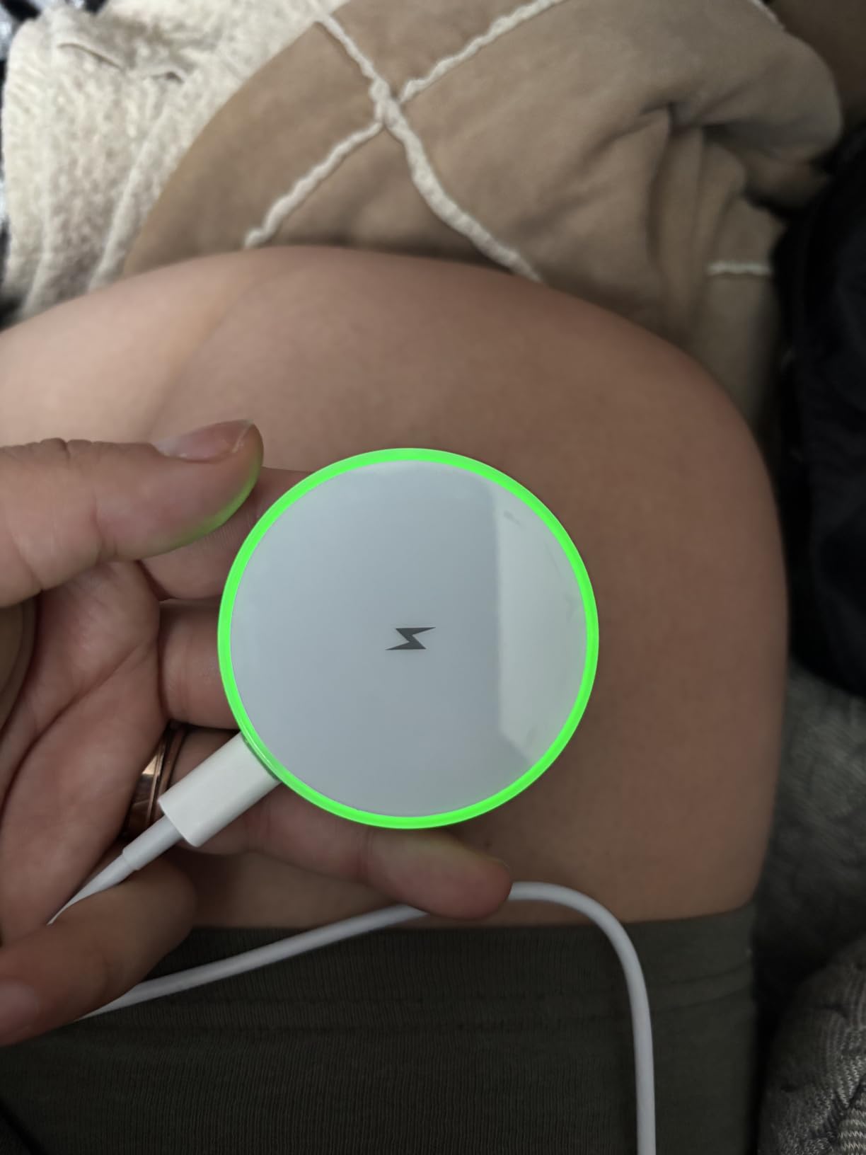 MagSafe Charger 15W Magnetic Wireless Charger Fast Charging Pad Compatible with iPhone 17/16/15/14/13/12 Series & AirPods 4/3/2/Pro Magnetic MagSafe Charging Pad with Dual Ports customer photo 1