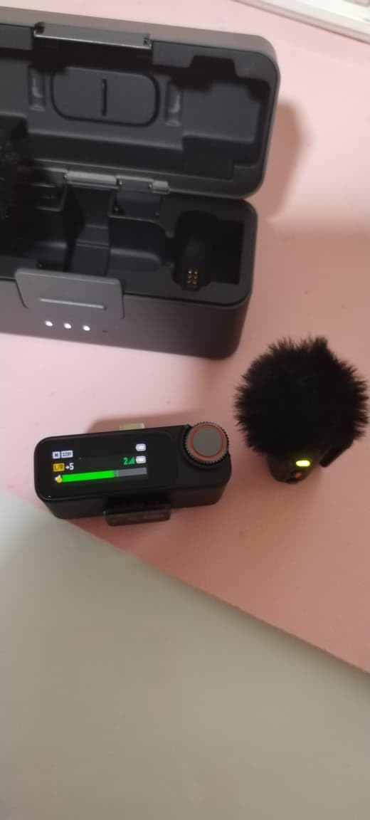 DJI Mic 3 (2 TX + 1 RX + Charging Case), Wireless Microphone | Mini Mic for iPhone/Camera/Android, Ultralight, Adaptive Gain Control, Dual Band Anti-Interference, 28h Use, Vlog customer photo 1