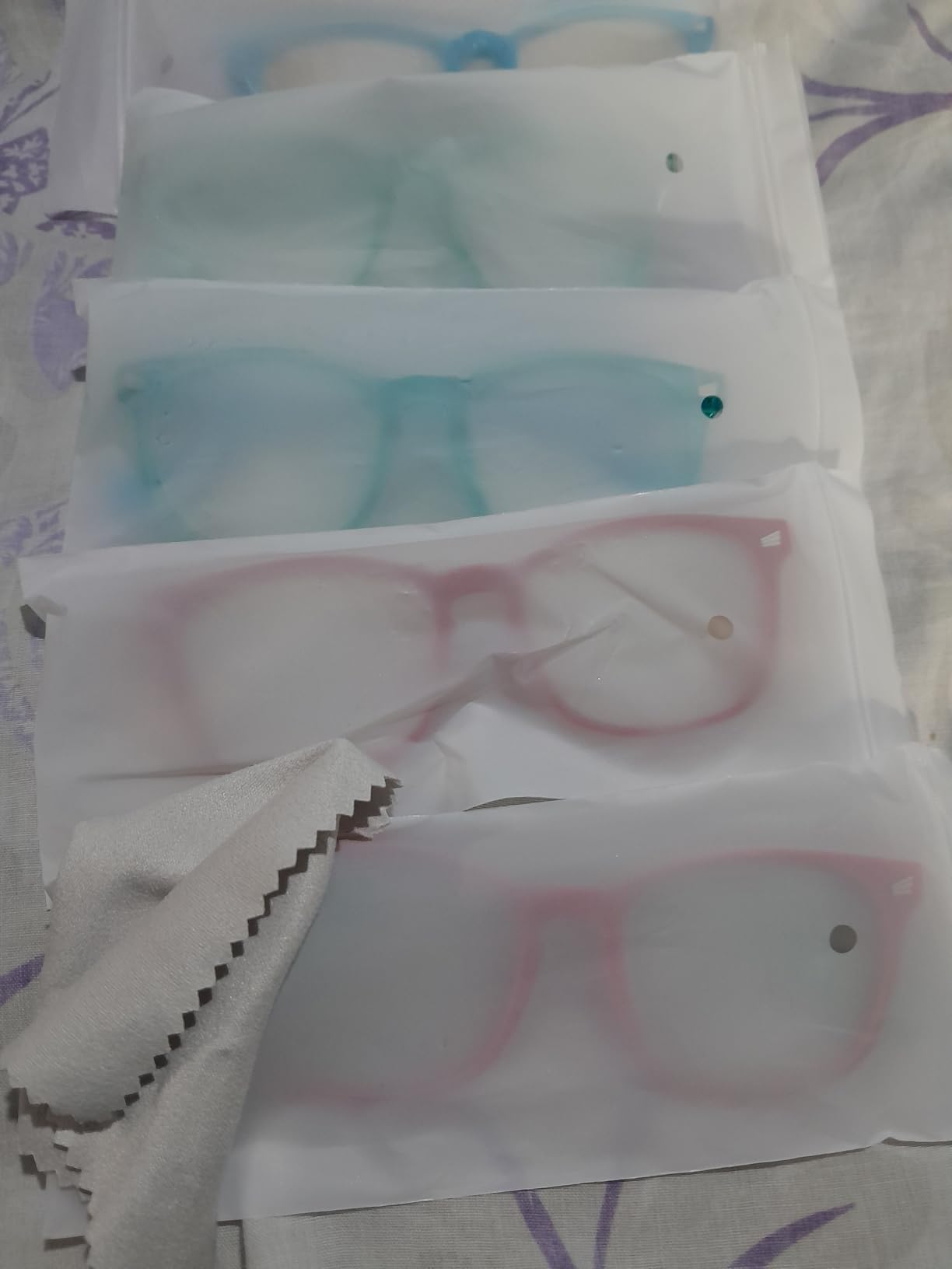 Blue Light Blocking Glasses for Kids Boys Girls Computer Glasses TR90 Unbreakable Anti-Glare UV400 age 2-18 customer photo 2