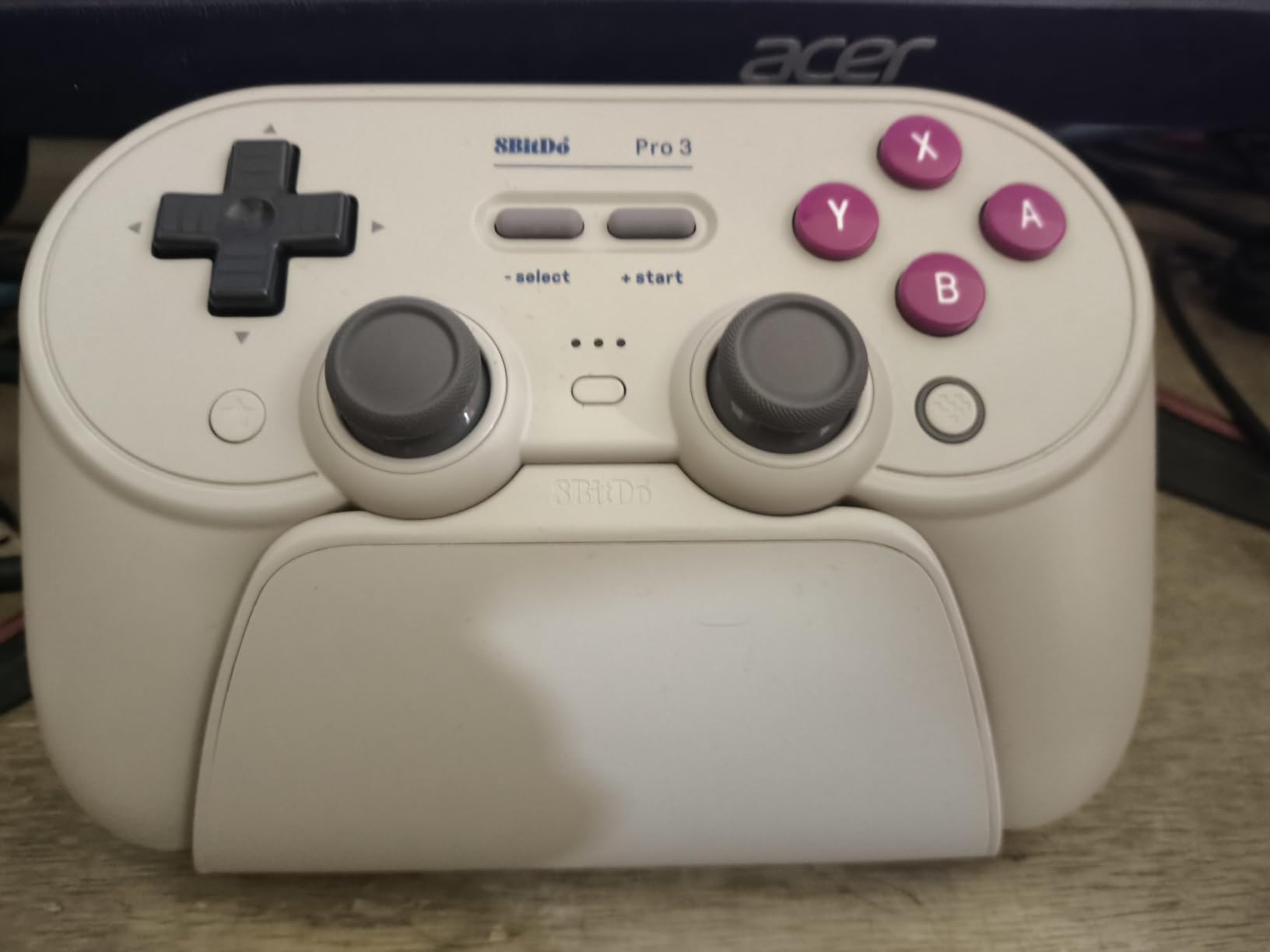 8BitDo Pro 3 Bluetooth Controller for Switch/Switch 2 – TMR Joysticks, Swappable ABXY Buttons, Pro Back Buttons, Charging Dock, Hall Effect Triggers, for Windows, Apple, SteamOS, Android - G Classic customer photo 1