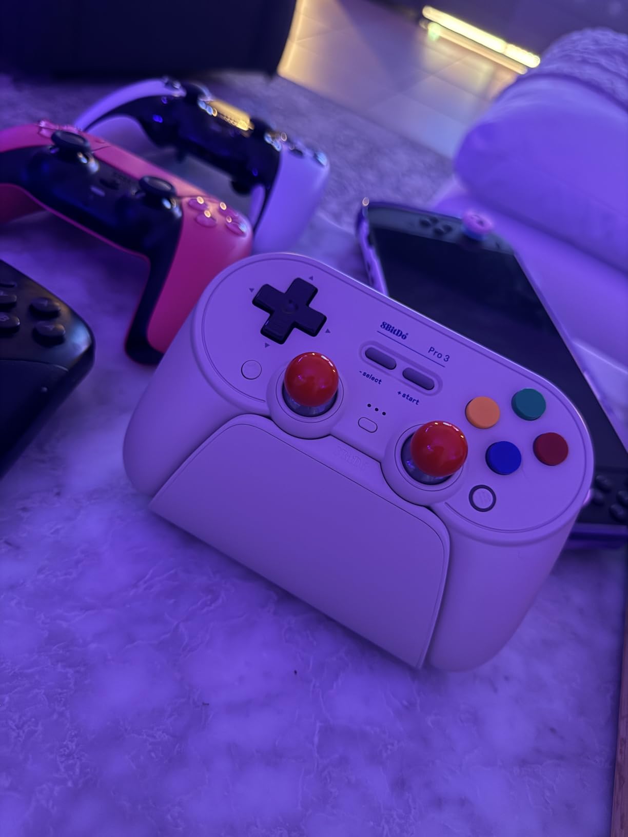 8BitDo Pro 3 Bluetooth Controller for Switch/Switch 2 – TMR Joysticks, Swappable ABXY Buttons, Pro Back Buttons, Charging Dock, Hall Effect Triggers, for Windows, Apple, SteamOS, Android - G Classic customer photo 2