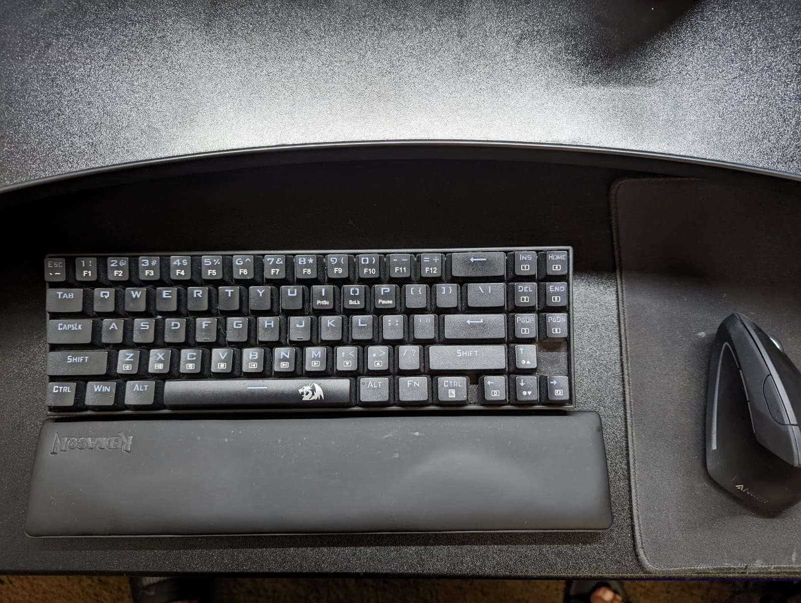 Redragon K521KS Wireless Gaming Keyboard, Tri-Mode BT/2.4G/USB-C RGB Mechanical Feeling Keyboard with Multimedia Keys, 4000mAh Battery, Anti-Ghosting, Compatible with PC - Upgrade customer photo 1