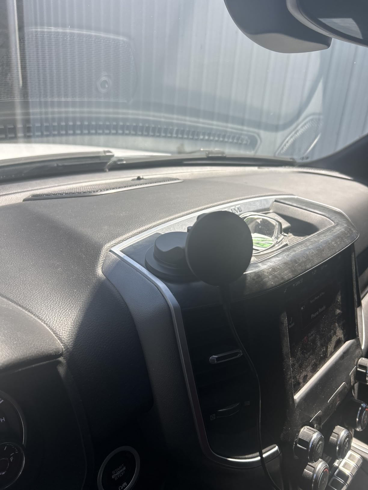 LISEN 15W MagSafe Car Mount Charger, Magnetic Wireless Car Phone Holder customer photo 2