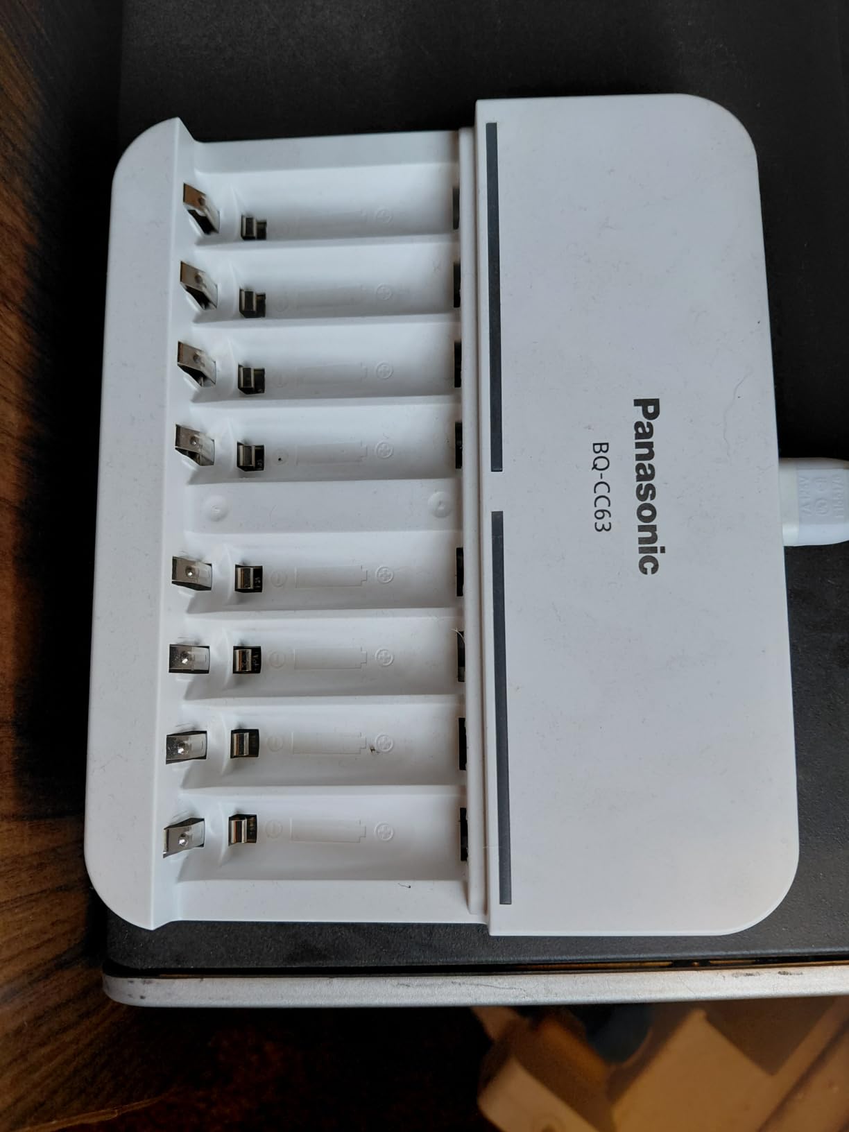 Panasonic BQ-CC63SBA Advanced eneloop 8-Position Individual Rechargeable Battery 5-Hour Quick Charger with 8 LED Charge Indicator Lights customer photo 1