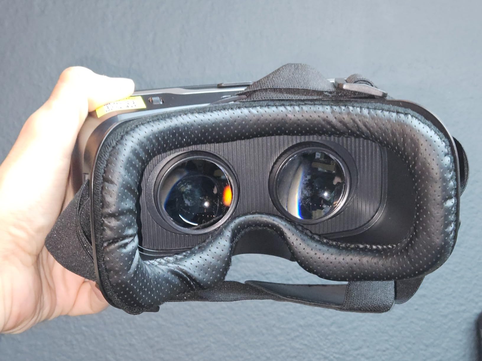 3D VR Headset for Kids + Android Remote - for iPhone & Android Phones customer photo 1