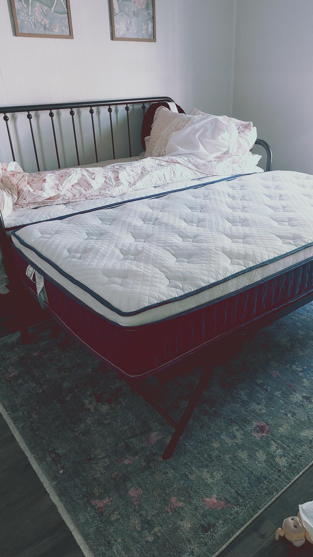 Queen Mattress, 12 Inch Queen Size Hybrid Mattresses in a Box customer photo 1