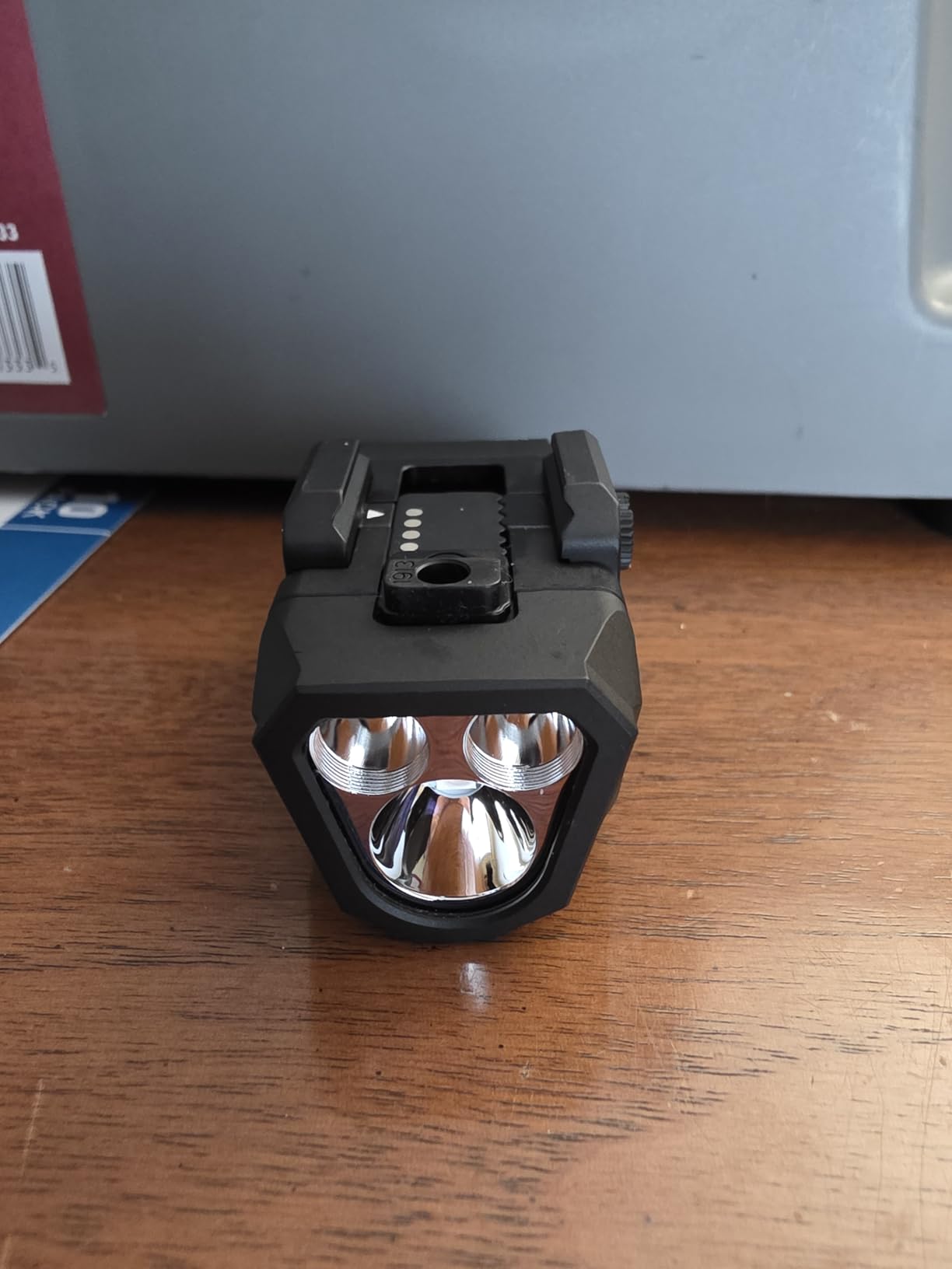 OLIGHT PL X Dual Beams Rechargeable Tactical Rail Mount Flashlight, Black customer photo 2