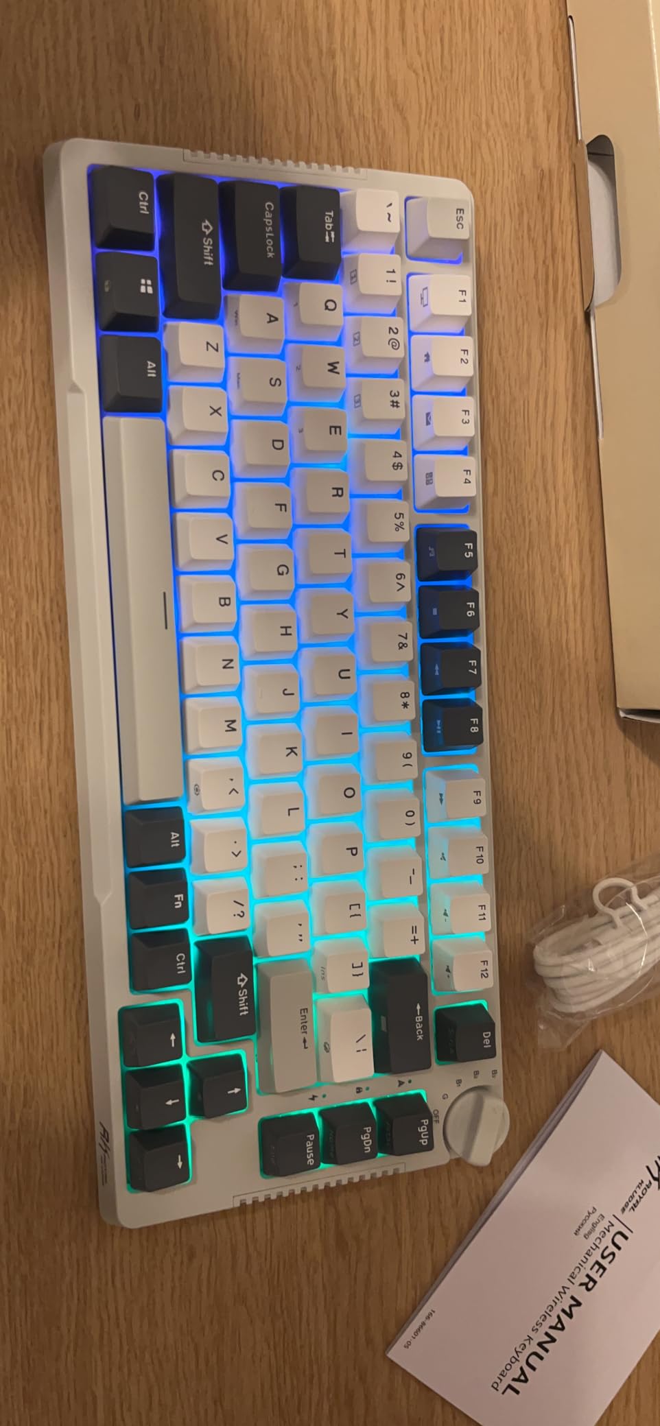 RK ROYAL KLUDGE M65 Wireless Gaming Keyboard with Volume Knob, 60% Hot Swappable Mechanical Keyboard 2.4G/BT/USB-C, Gasket Mount, Battery Display, PBT Keycaps, Hot-Swappable Cream Switch, Black customer photo 2