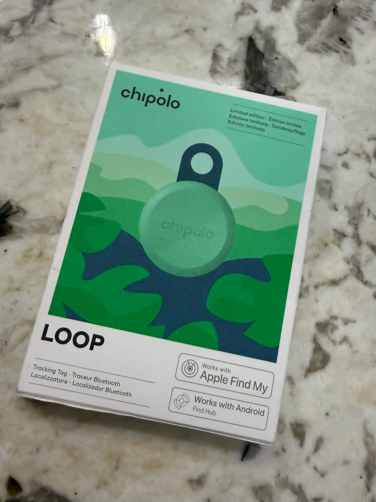 Chipolo LOOP - Rechargeable Bluetooth Tracking tag - 4 Pack customer photo 1