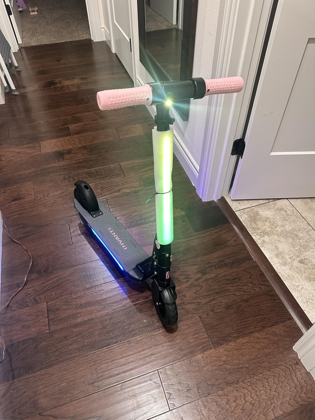 INVANTI KS03 Electric Scooter for Kids Ages 8+, 350W Peak Motor, Max 12mph & 10Miles, 7