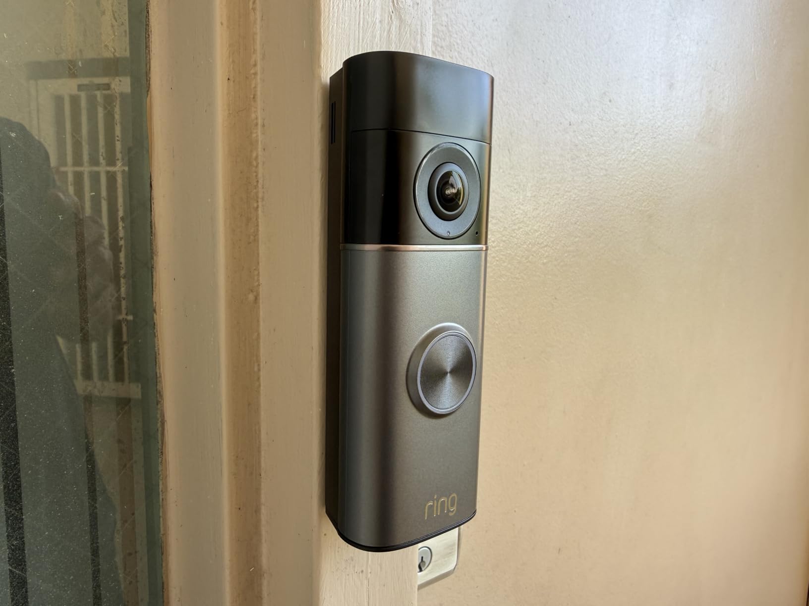 Ring Battery Doorbell 4K Pro (newest model), Retinal 4K with wide-angle video, up to 10x Enhanced Zoom, Night Vision, and Quick Release Ultra Battery Pack, Deep Silver customer photo 2