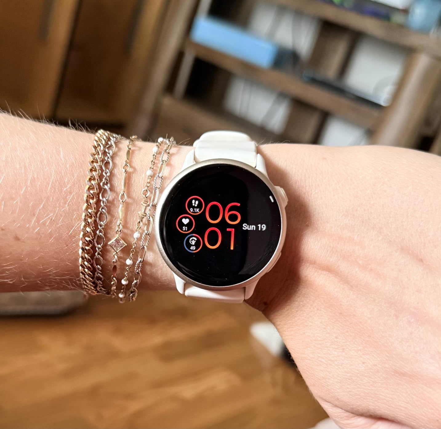 Garmin vívoactive® 6, Health & Fitness GPS Smartwatch, Pink Dawn/Bone customer photo 1