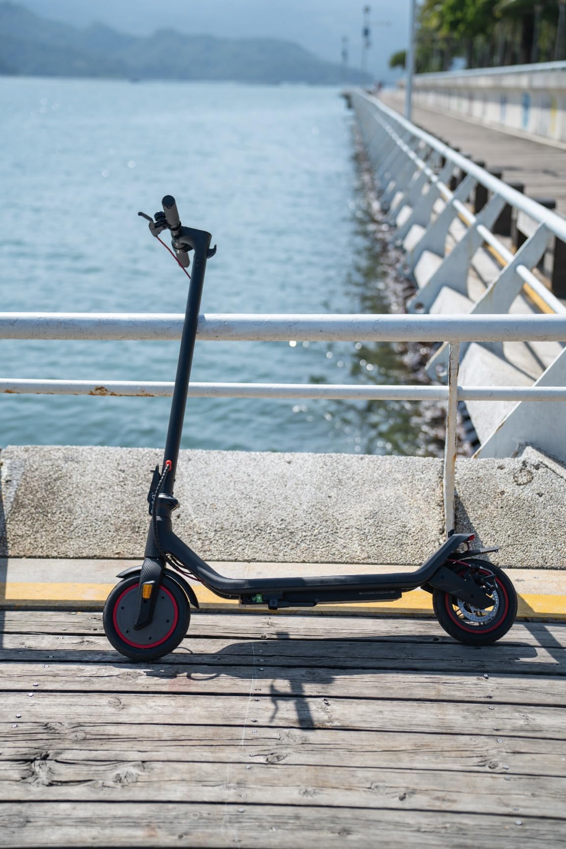 iScooter Electric Scooter for Adults,Off-Road Tires,Dual Suspension&Brakes customer photo 2