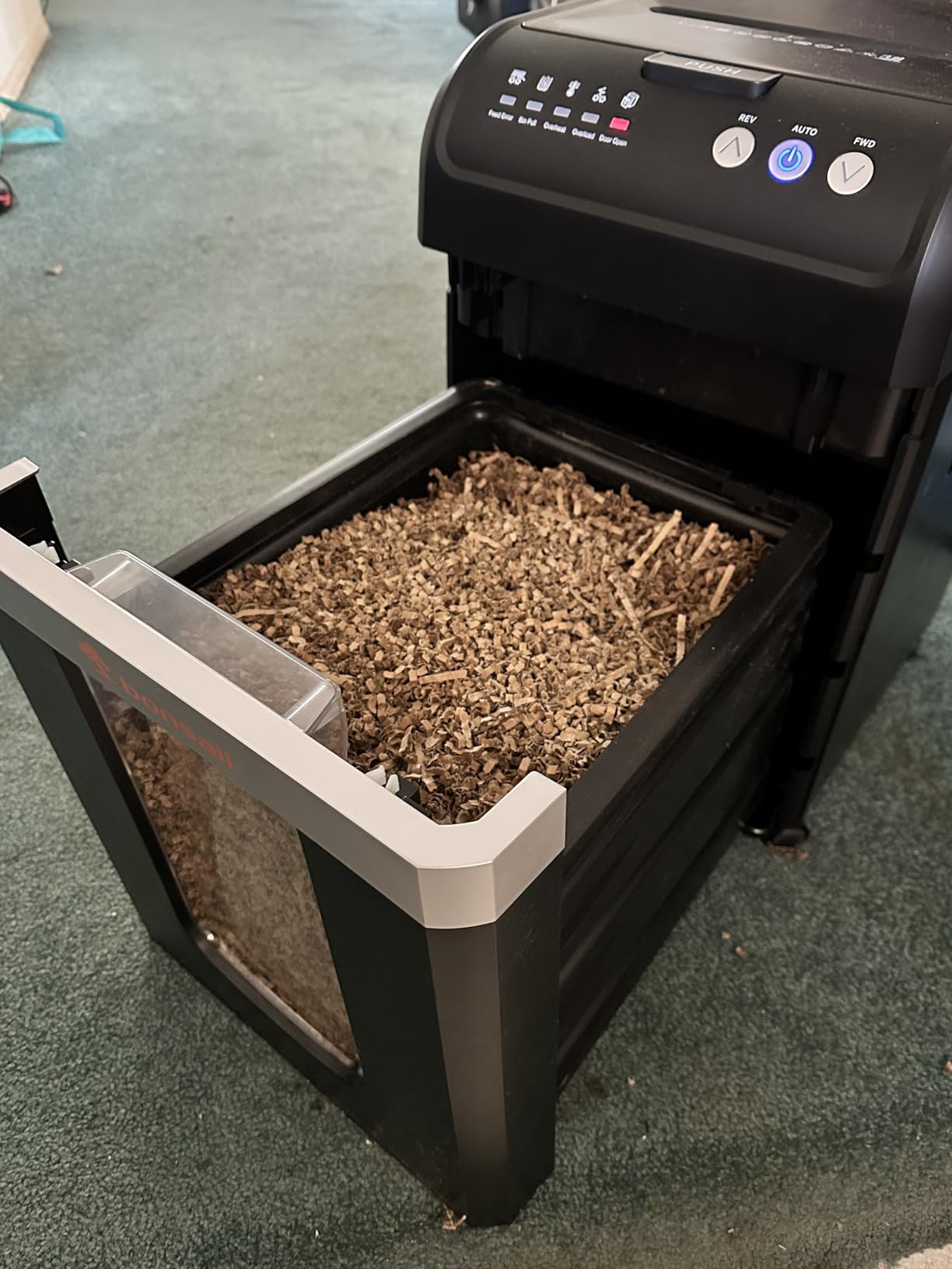 Bonsaii 200-Sheet Auto Feed Micro Cut Heavy Duty Paper Shredder for Office | 60-Min Nonstop Run, P4 High Security, Anti-Jam, 58dB Ultra-quiet, 8.1-Gal Bin with Casters, Large Commercial Shredder C283-A customer photo 1