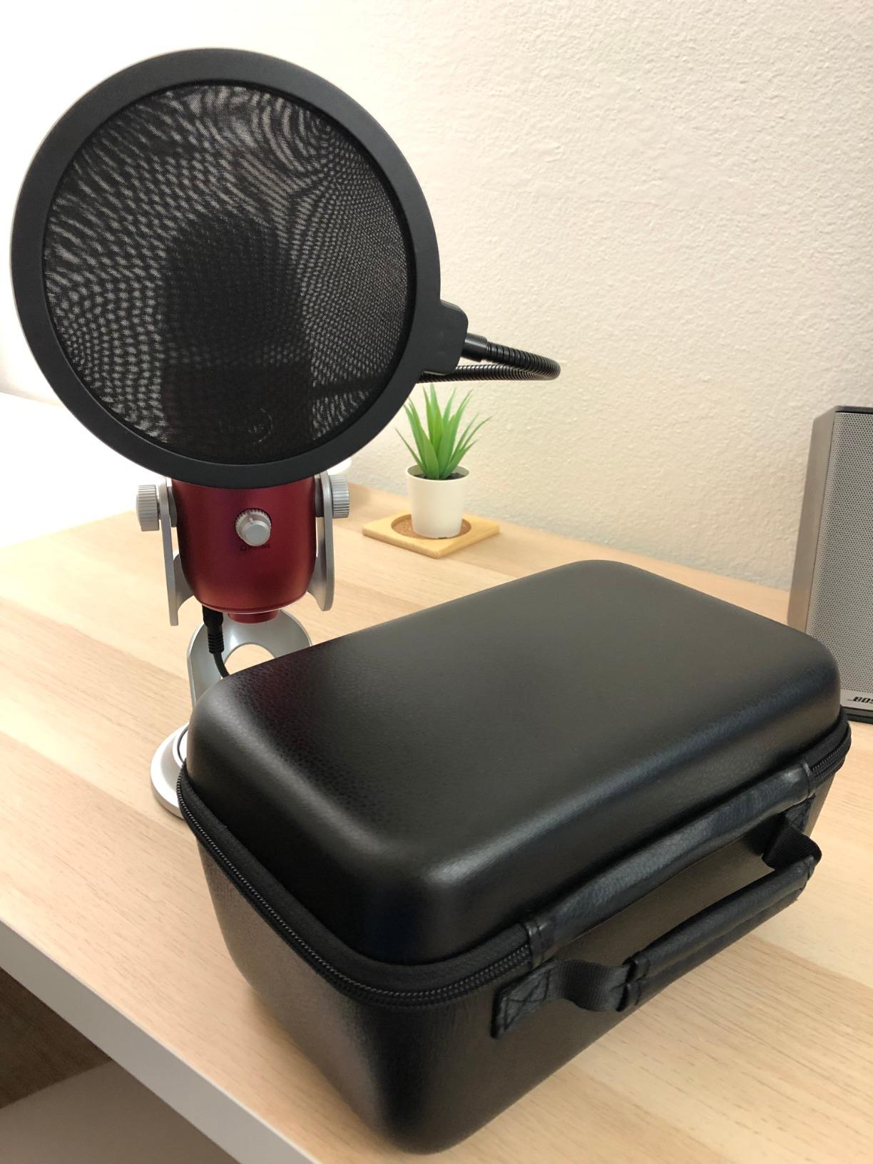 NEEWER Pop Filter for Microphones, Triple Layer Isolation Shield for 35-55 mm Diameter Mics, Windscreen Cover for Podcast Streaming Voice Over Singing Studio Recording, MS021 customer photo 1