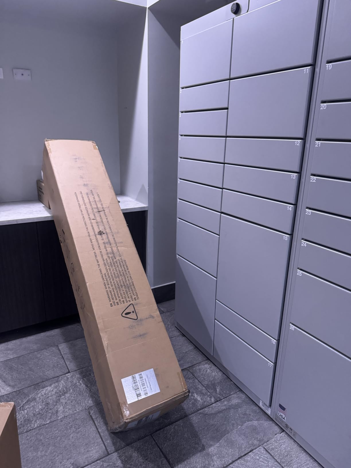 Extra Firm Queen Mattress 14 Inch, Deep Sleep Hybrid Mattress for Lumbar Support & Back Side Sleepers, Pain Relief Mattresses in a Box with Pocket Springs & Cooling Gel - 365-Night Trial, CertiPUR-US customer photo 1